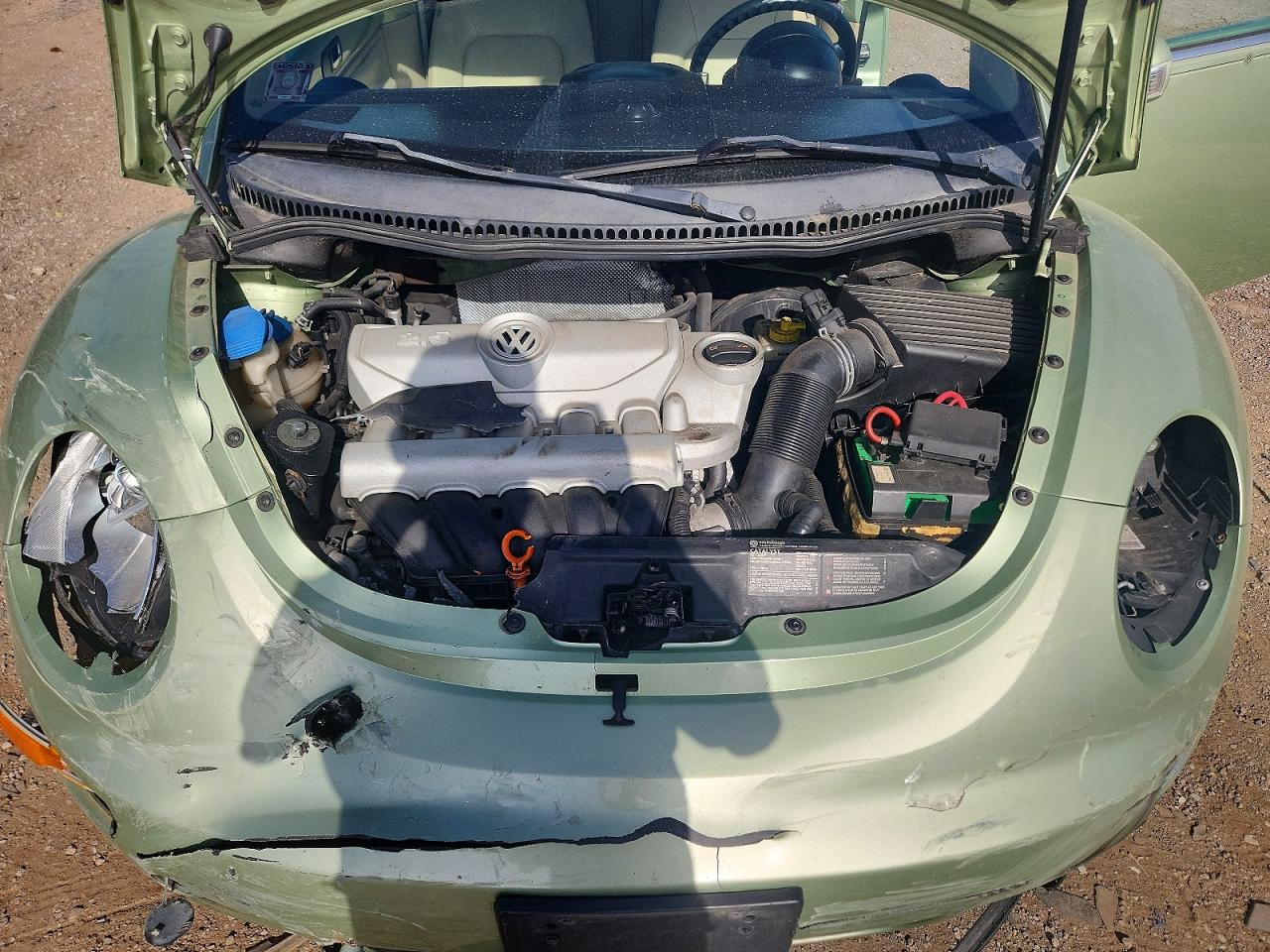 2008 Volkswagen New Beetle Convertible Se Green vin: 3VWRF31Y78M411557