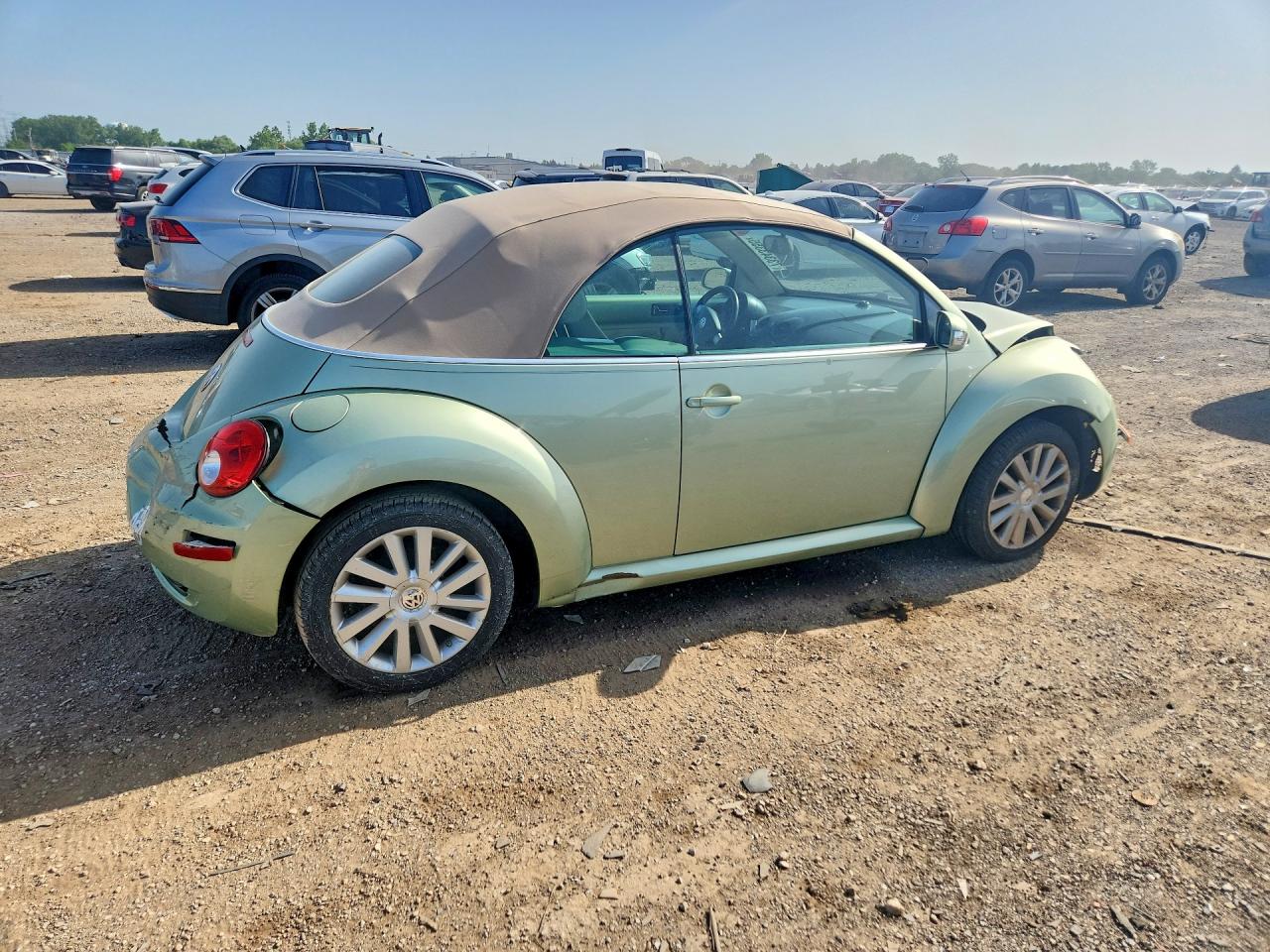 2008 Volkswagen New Beetle Convertible Se Green vin: 3VWRF31Y78M411557