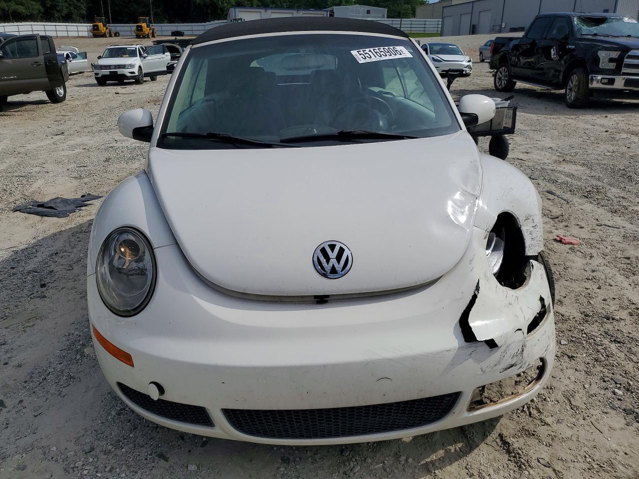 2009 Volkswagen New Beetle Двухцветный vin: 3VWRF31Y79M405386