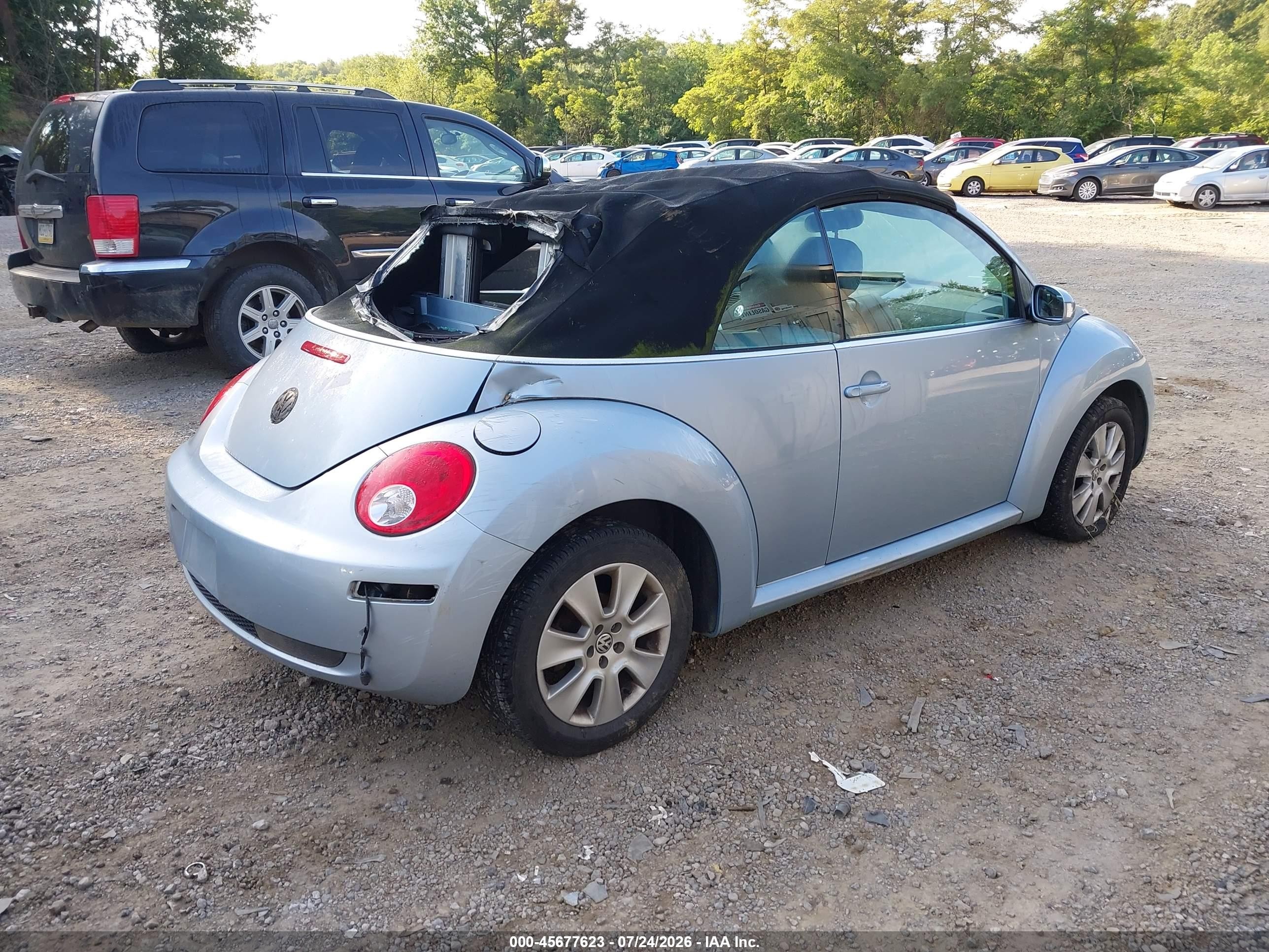 2009 Volkswagen New Beetle 2.5l Light Blue vin: 3VWRF31Y89M402187