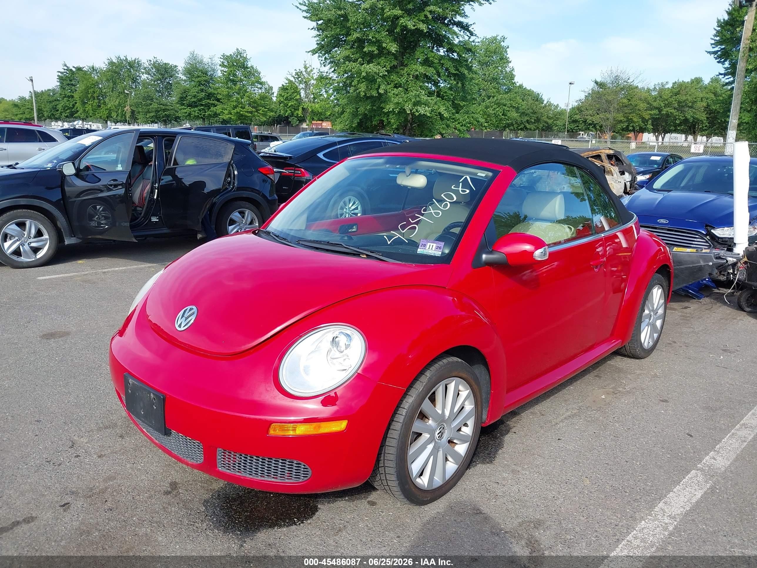 2009 Volkswagen New Beetle S Red vin: 3VWRF31Y89M403243