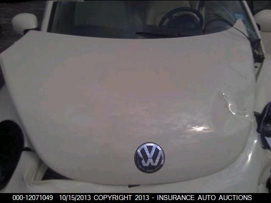 2009 Volkswagen New Beetle S Convertible vin: 3VWRF31Y89M406059