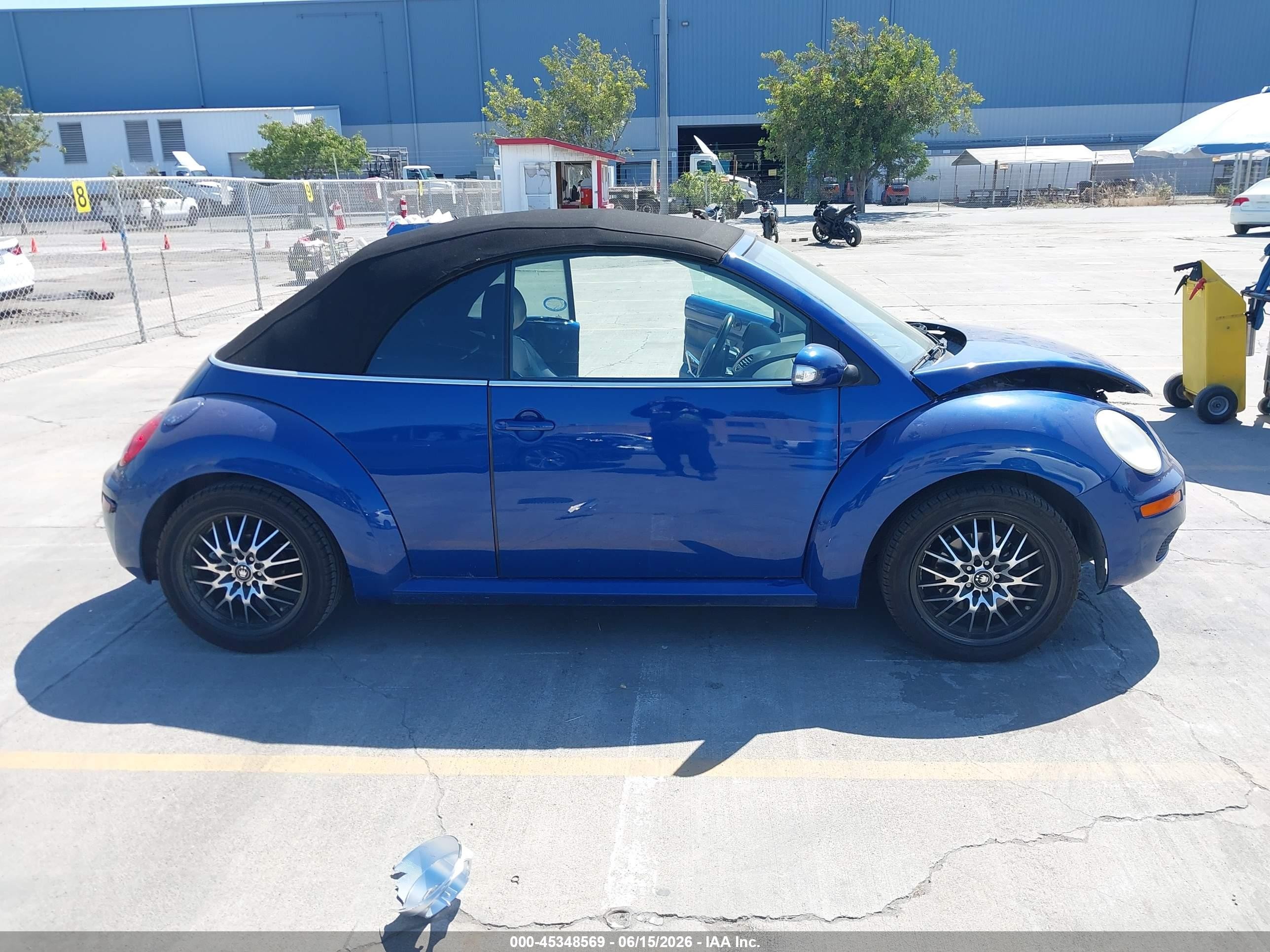 2008 Volkswagen New Beetle Se Blue vin: 3VWRF31Y98M406358