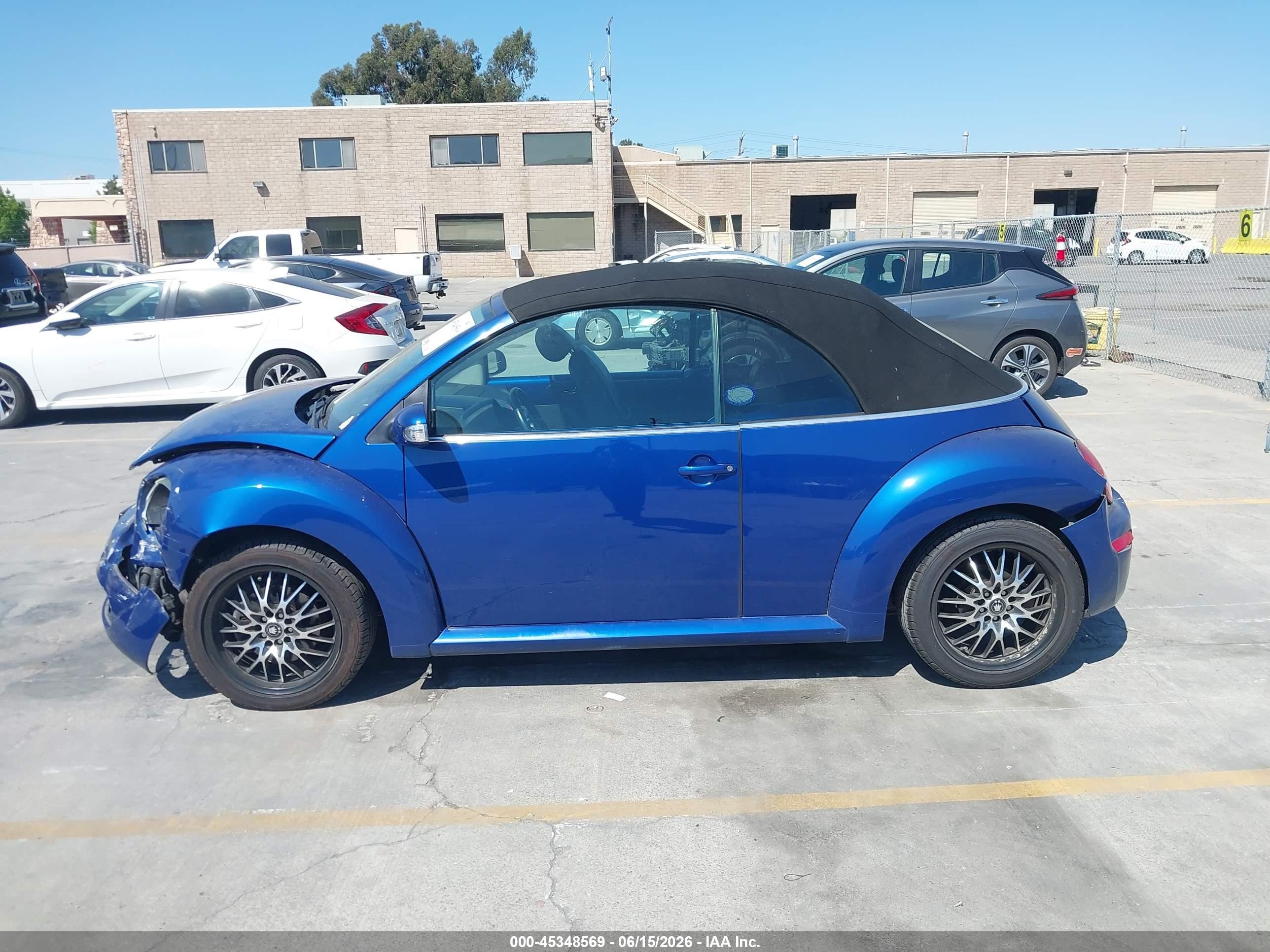 2008 Volkswagen New Beetle Se Blue vin: 3VWRF31Y98M406358