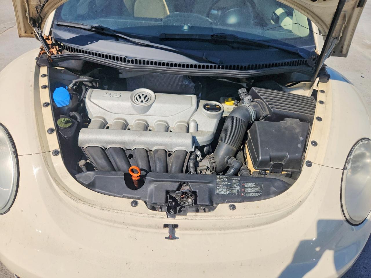 2008 Volkswagen New Beetle Convertible Se Beige vin: 3VWRF31Y98M418719