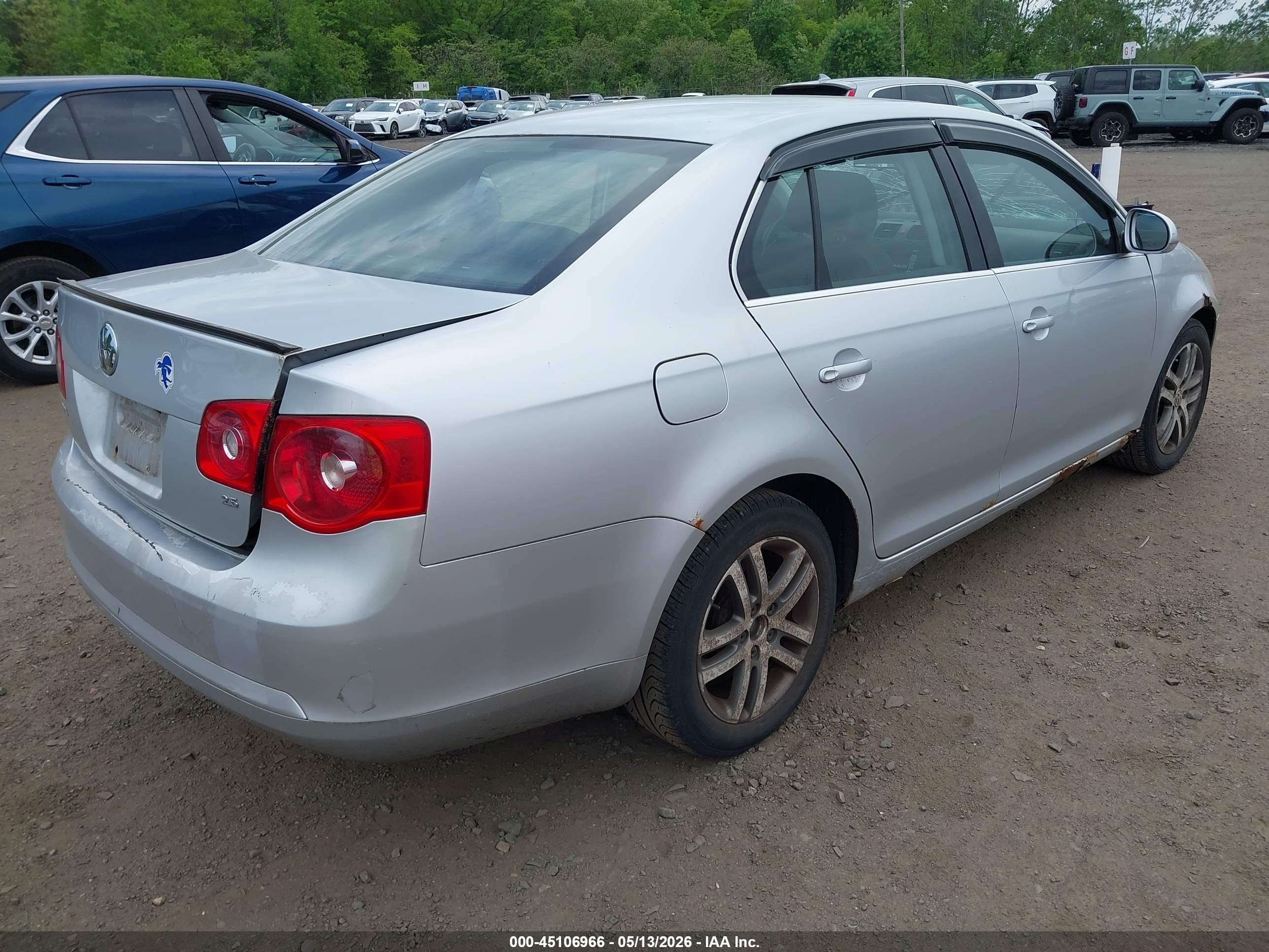 2006 Volkswagen Jetta 2.5 Серебряный vin: 3VWRF71K96M712413