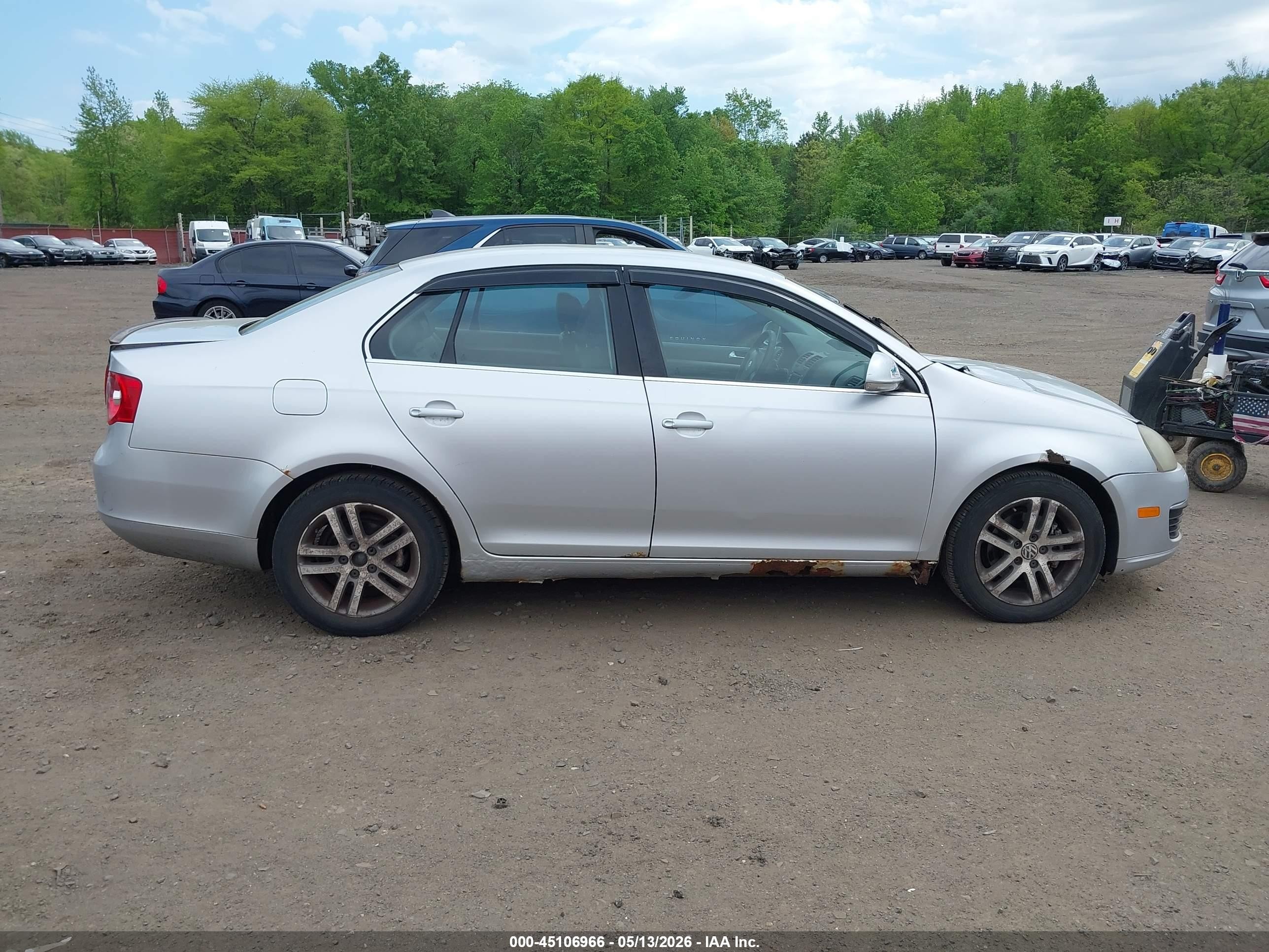 2006 Volkswagen Jetta 2.5 Серебряный vin: 3VWRF71K96M712413