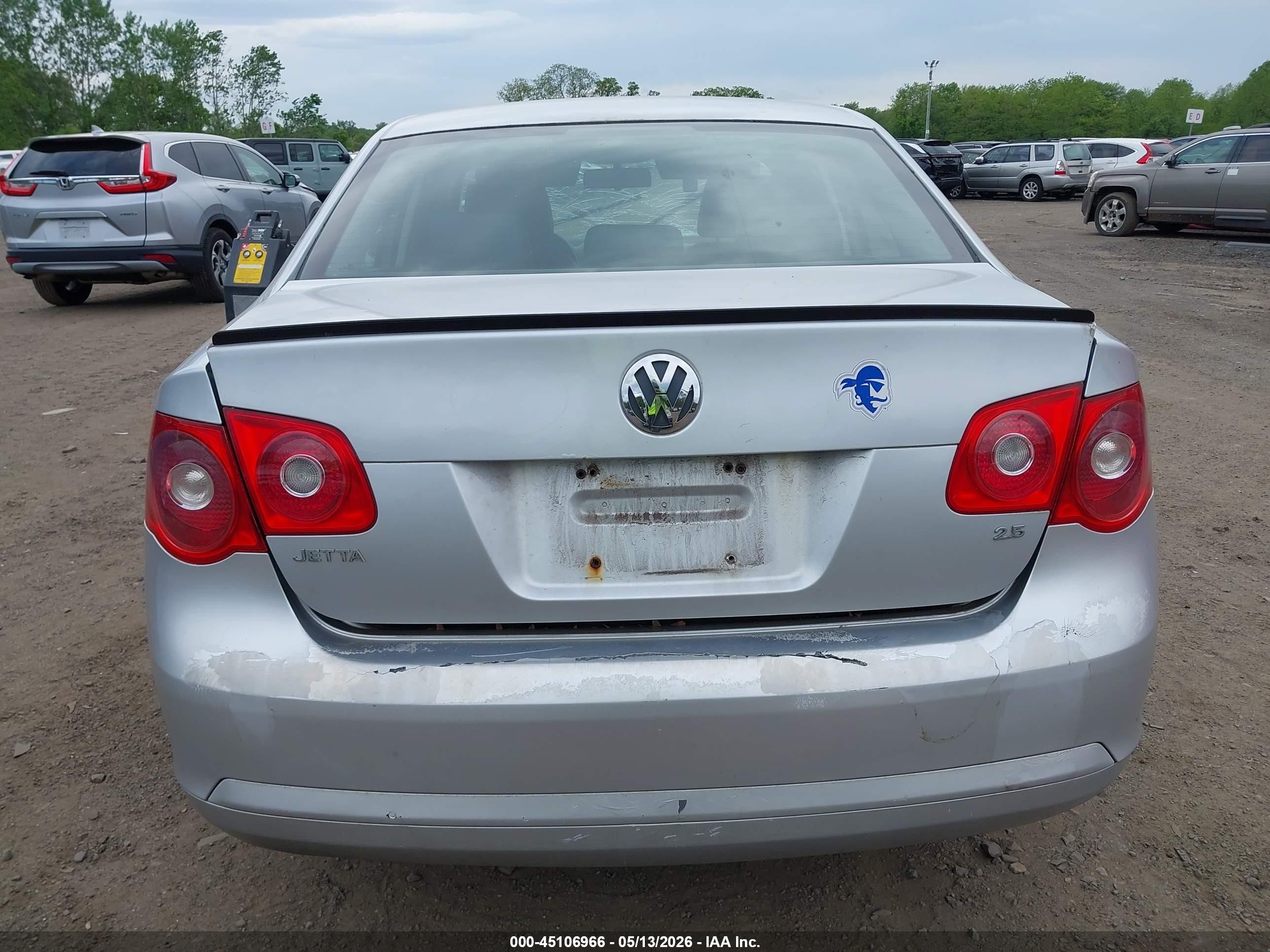 2006 Volkswagen Jetta 2.5 Серебряный vin: 3VWRF71K96M712413