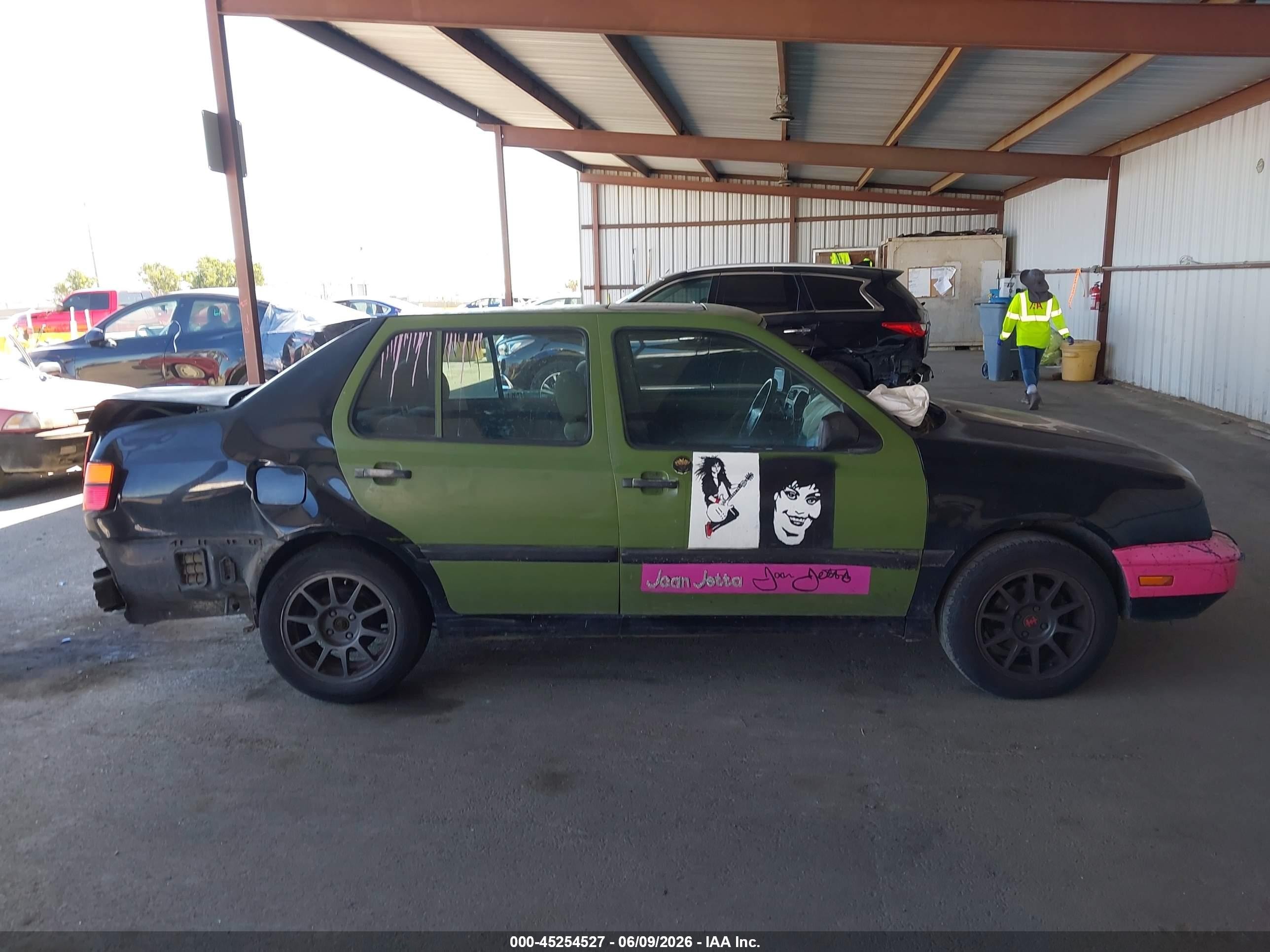 1998 Volkswagen Jetta Tdi Green vin: 3VWRF81H0WM133286