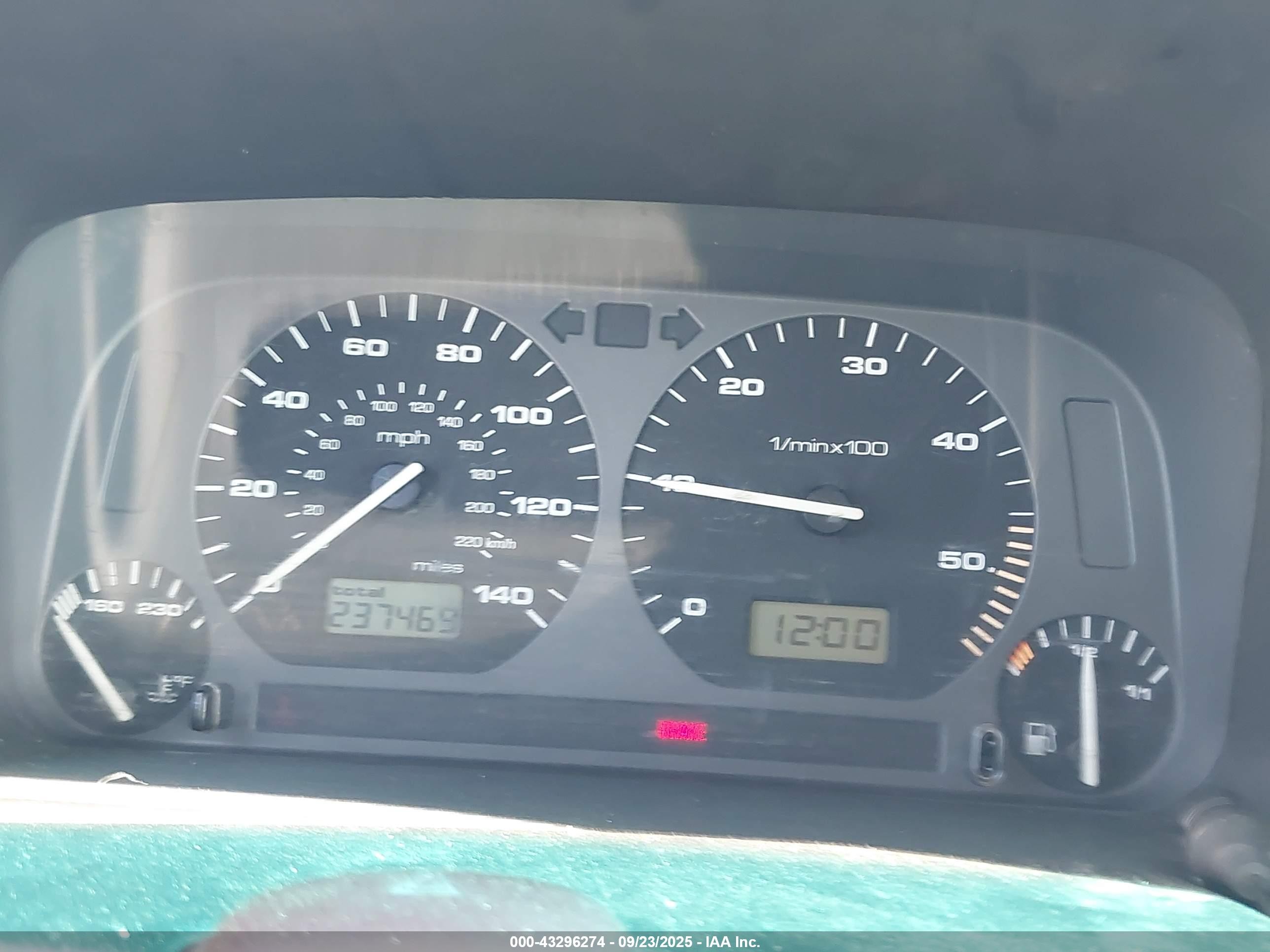 1998 Volkswagen Jetta Tdi Black vin: 3VWRF81H3WM123464
