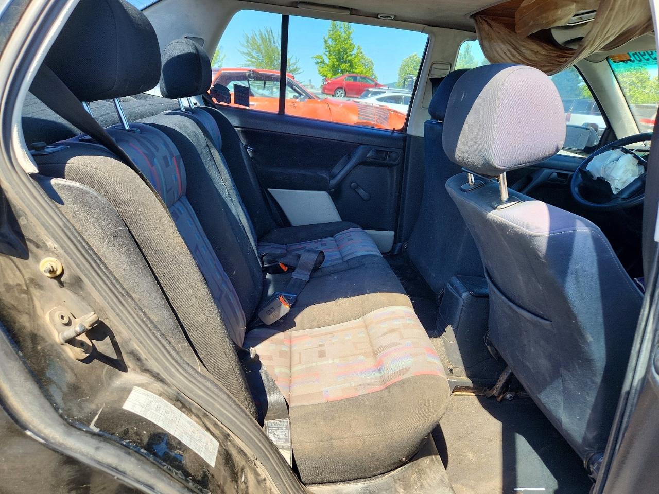 1998 Volkswagen Jetta Tdi Черный vin: 3VWRF81H5WM243024