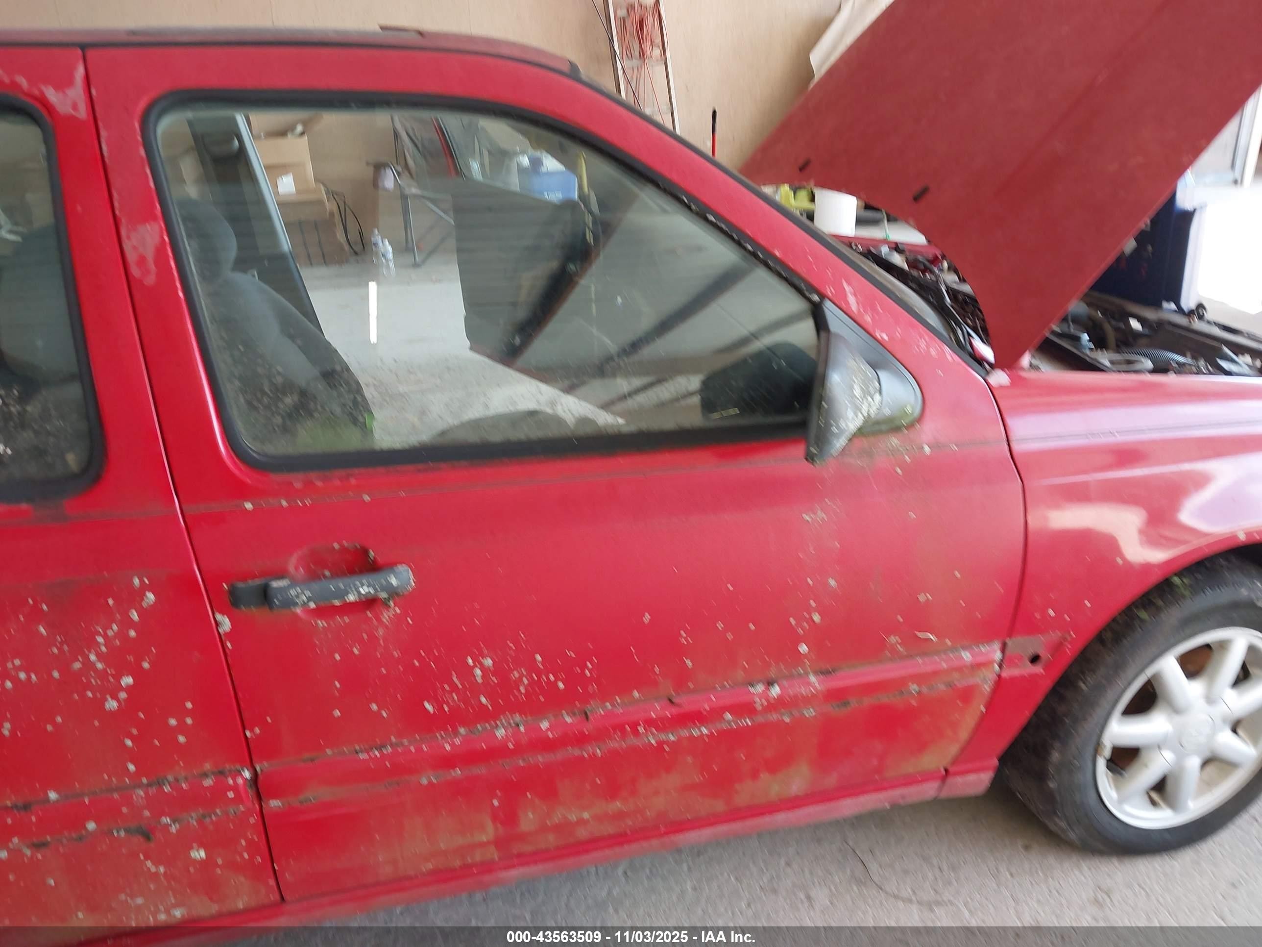 1998 Volkswagen Jetta Tdi Red vin: 3VWRF81H7WM238536