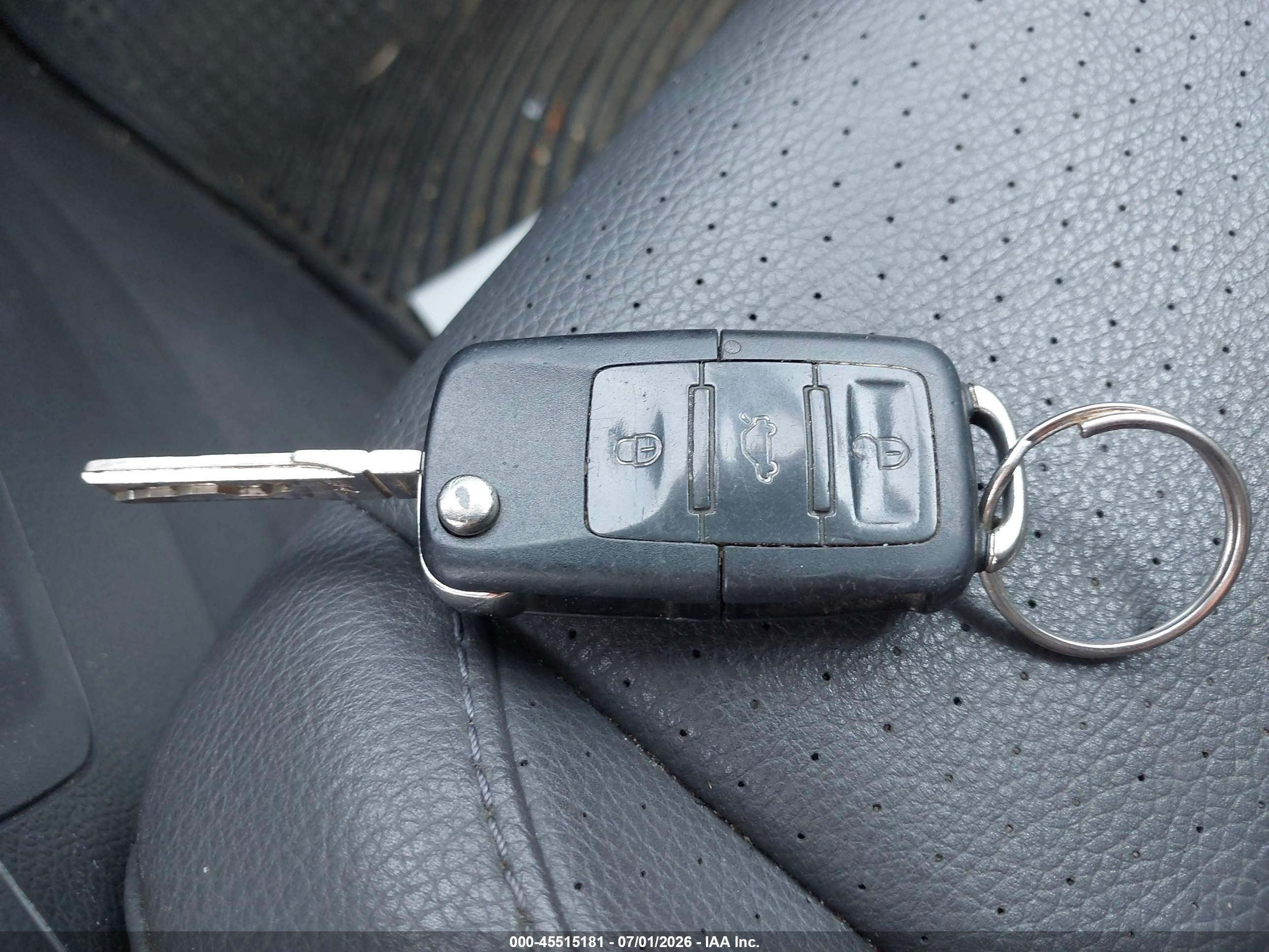 2006 Volkswagen Jetta 2.5 Silver vin: 3VWRF81K66M800096
