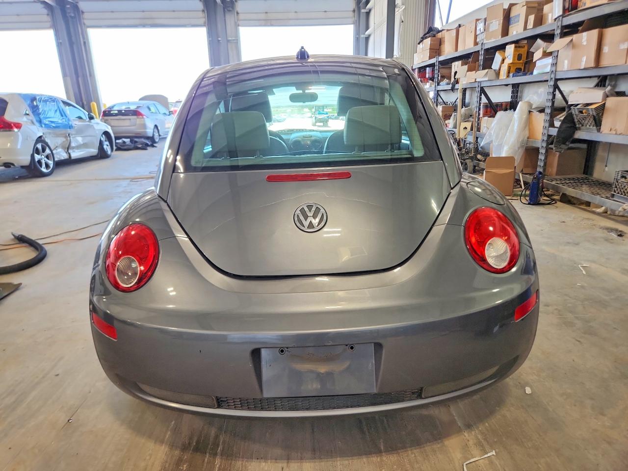 2006 Volkswagen New Beetle 2.5l Option Package 1 Gray vin: 3VWRG31C06M422317