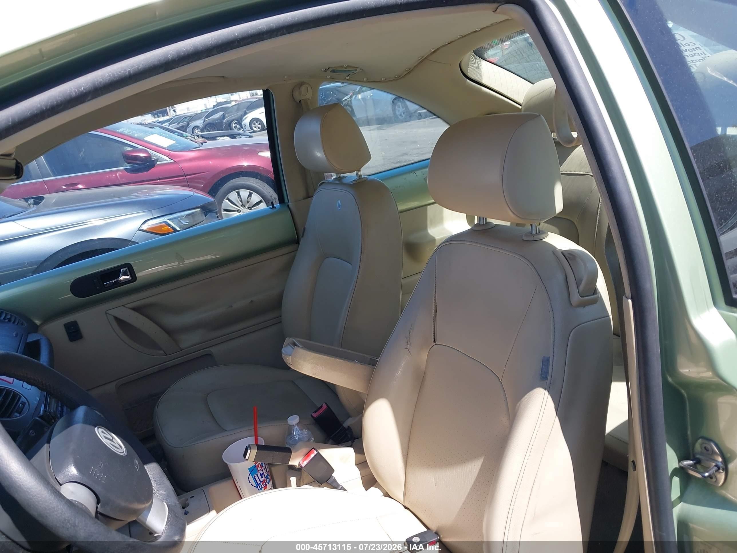 2008 Volkswagen New Beetle S/se Green vin: 3VWRG31C58M502439