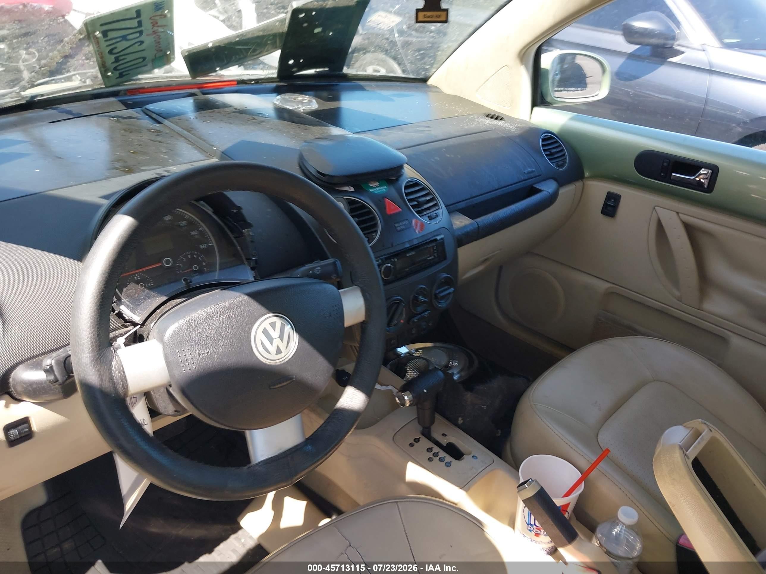 2008 Volkswagen New Beetle S/se Green vin: 3VWRG31C58M502439