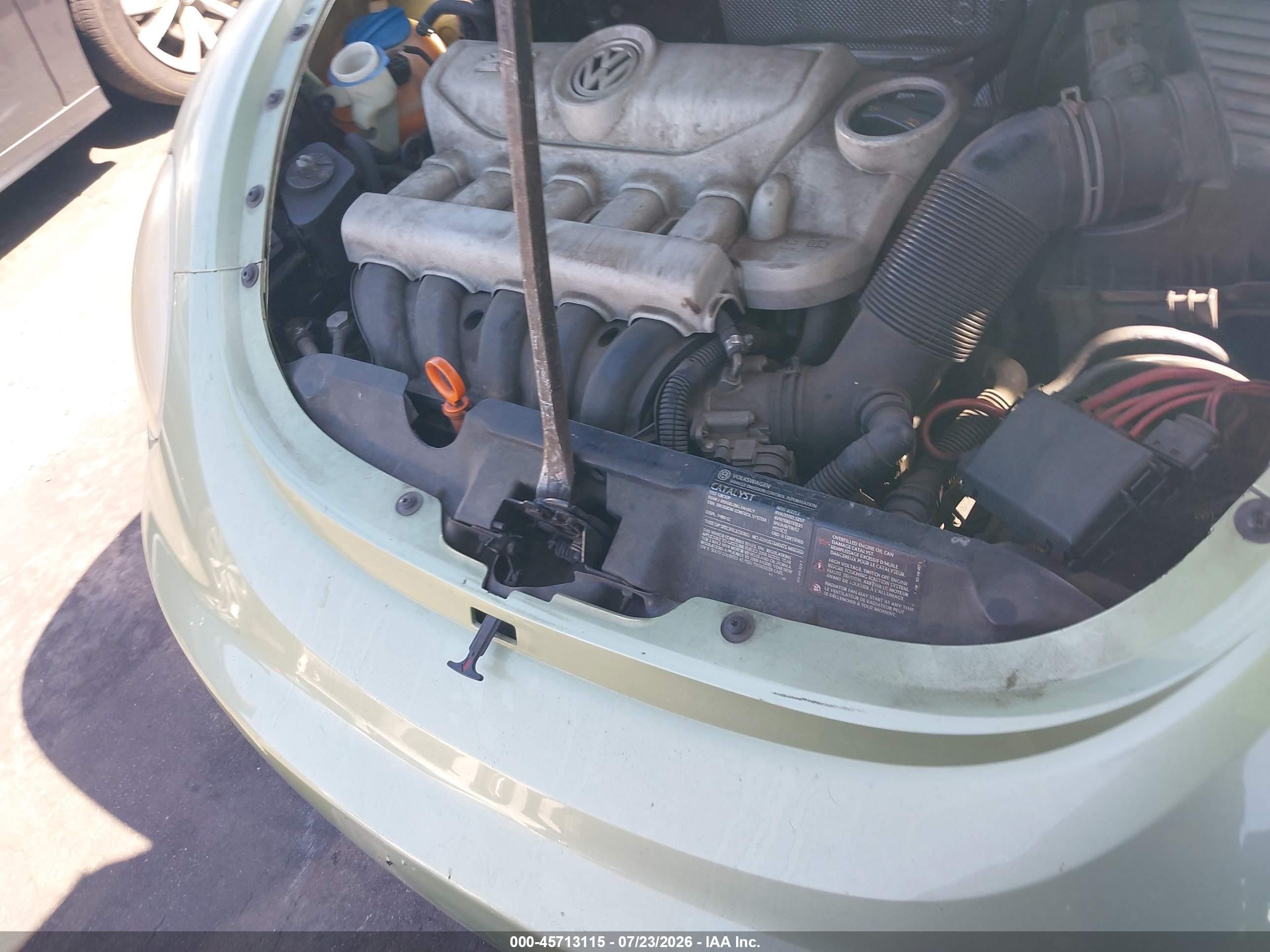 2008 Volkswagen New Beetle S/se Green vin: 3VWRG31C58M502439