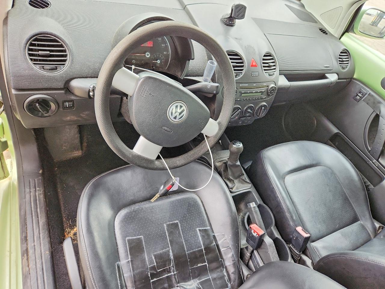 2006 Volkswagen New Beetle 2.5l Option Package 1 Green vin: 3VWRG31C66M418997