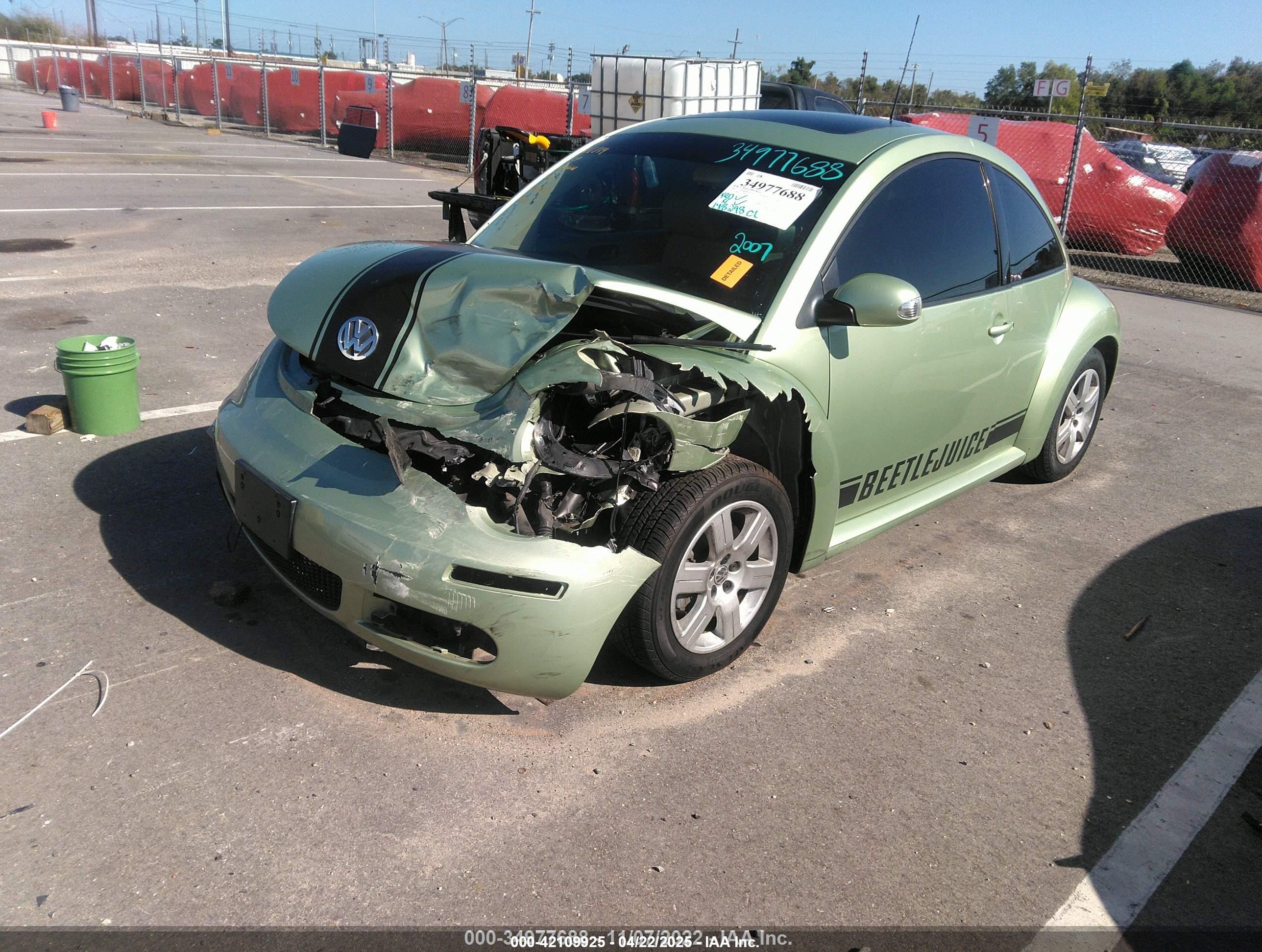 2007 Volkswagen New Beetle 2.5 Green vin: 3VWRG31C67M511505