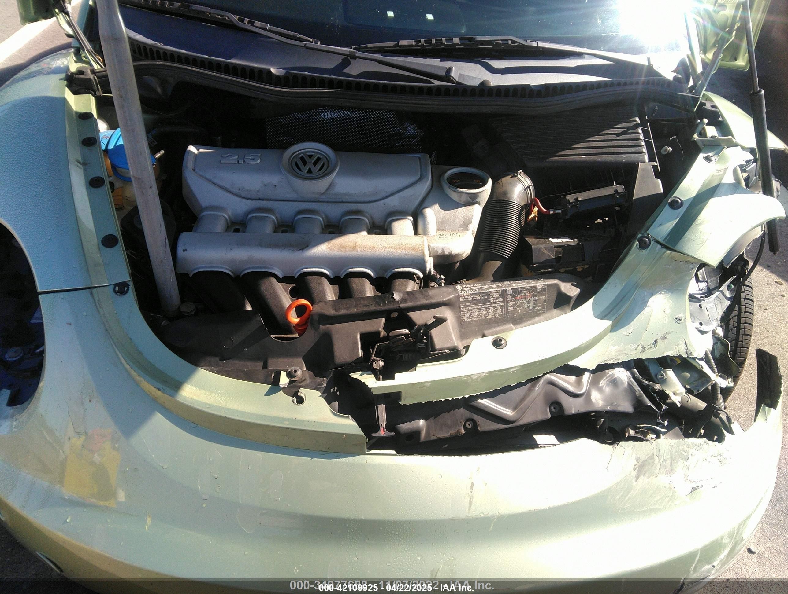 2007 Volkswagen New Beetle 2.5 Green vin: 3VWRG31C67M511505