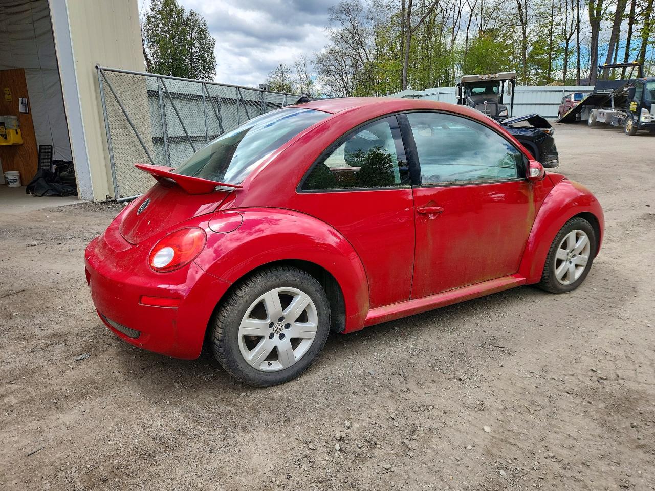 2007 Volkswagen New Beetle 2.5l Option Package 1 Red vin: 3VWRG31C67M519572