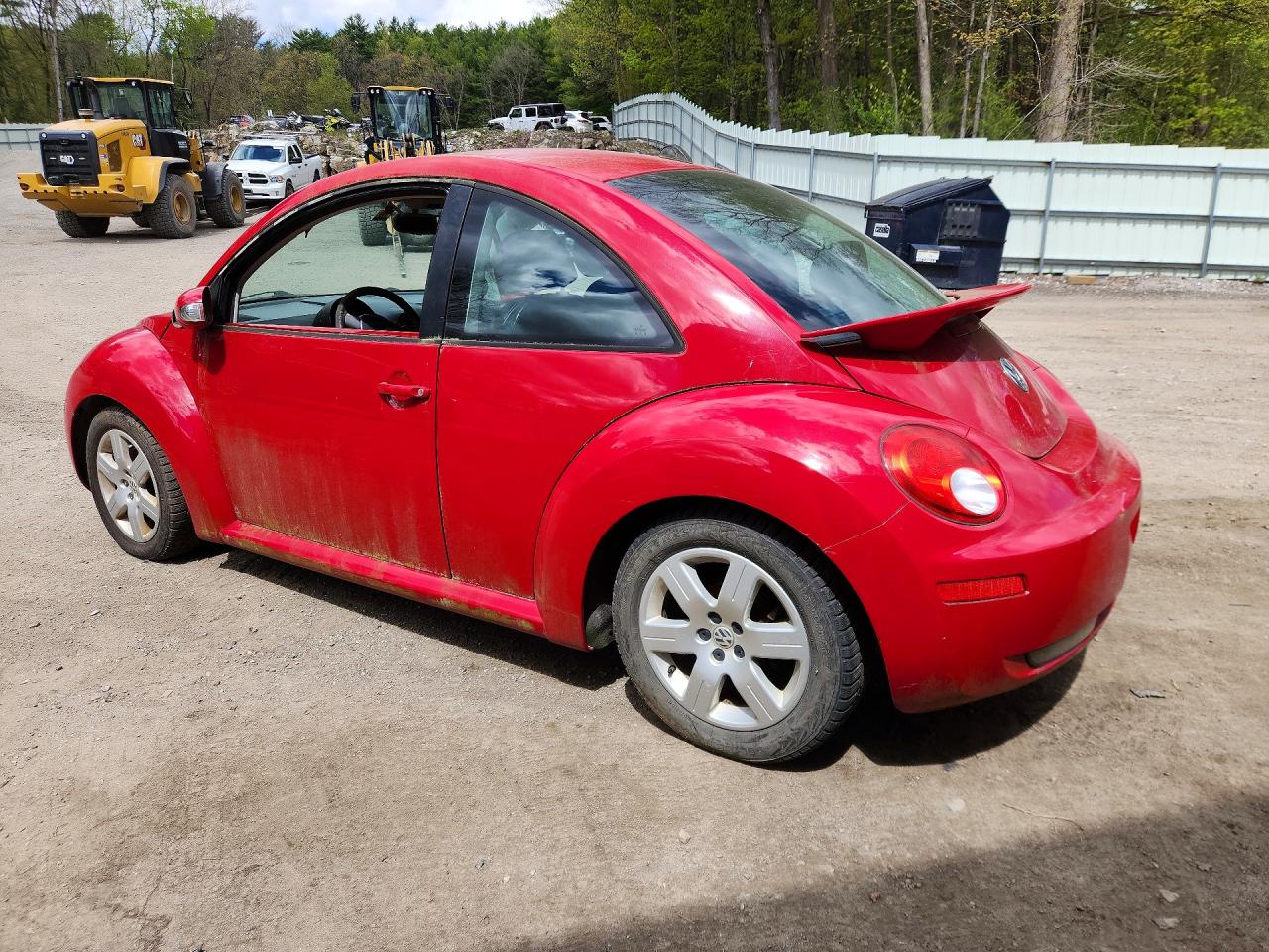 2007 Volkswagen New Beetle 2.5l Option Package 1 Red vin: 3VWRG31C67M519572