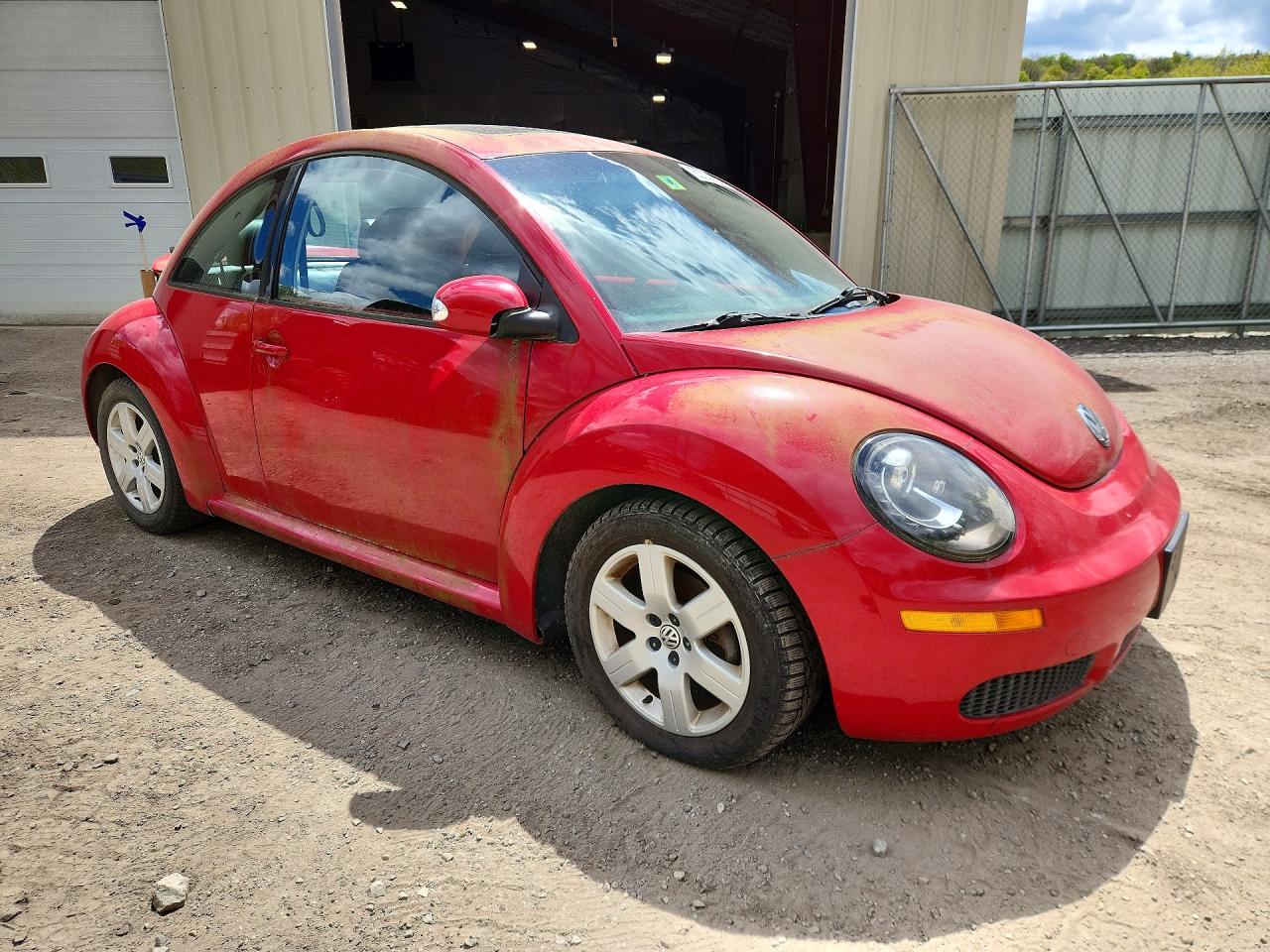 2007 Volkswagen New Beetle 2.5l Option Package 1 Red vin: 3VWRG31C67M519572