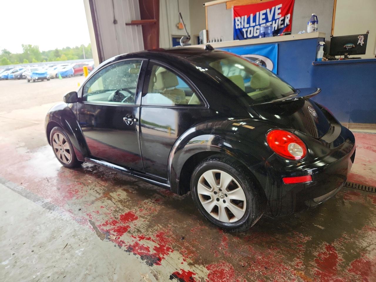 2008 Volkswagen New Beetle S Black vin: 3VWRG31C78M524278