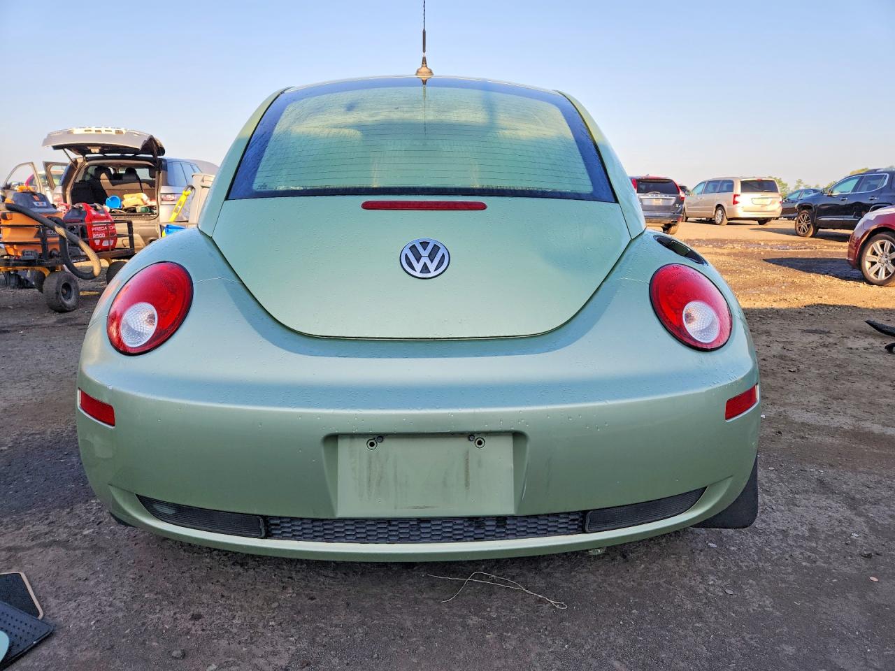 2009 Volkswagen New Beetle S Green vin: 3VWRG31C99M506964