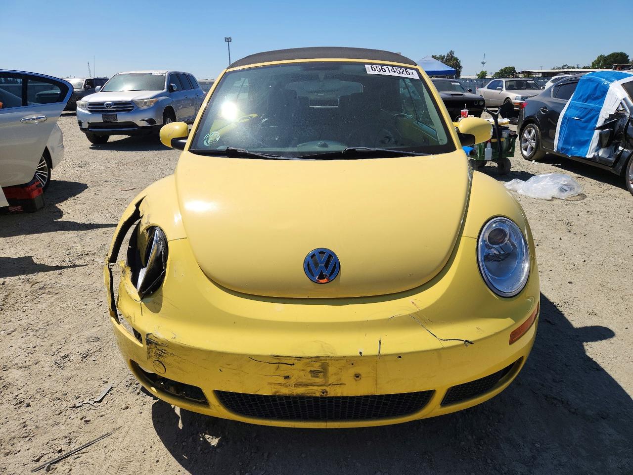 2008 Volkswagen New Beetle Convertible Se Yellow vin: 3VWRG31Y08M415804