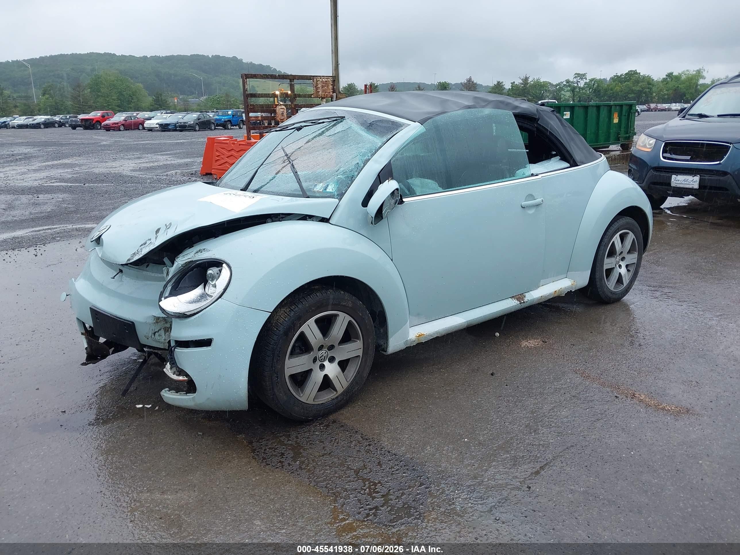2006 Volkswagen New Beetle 2.5 Бирюзовый vin: 3VWRG31Y16M331133
