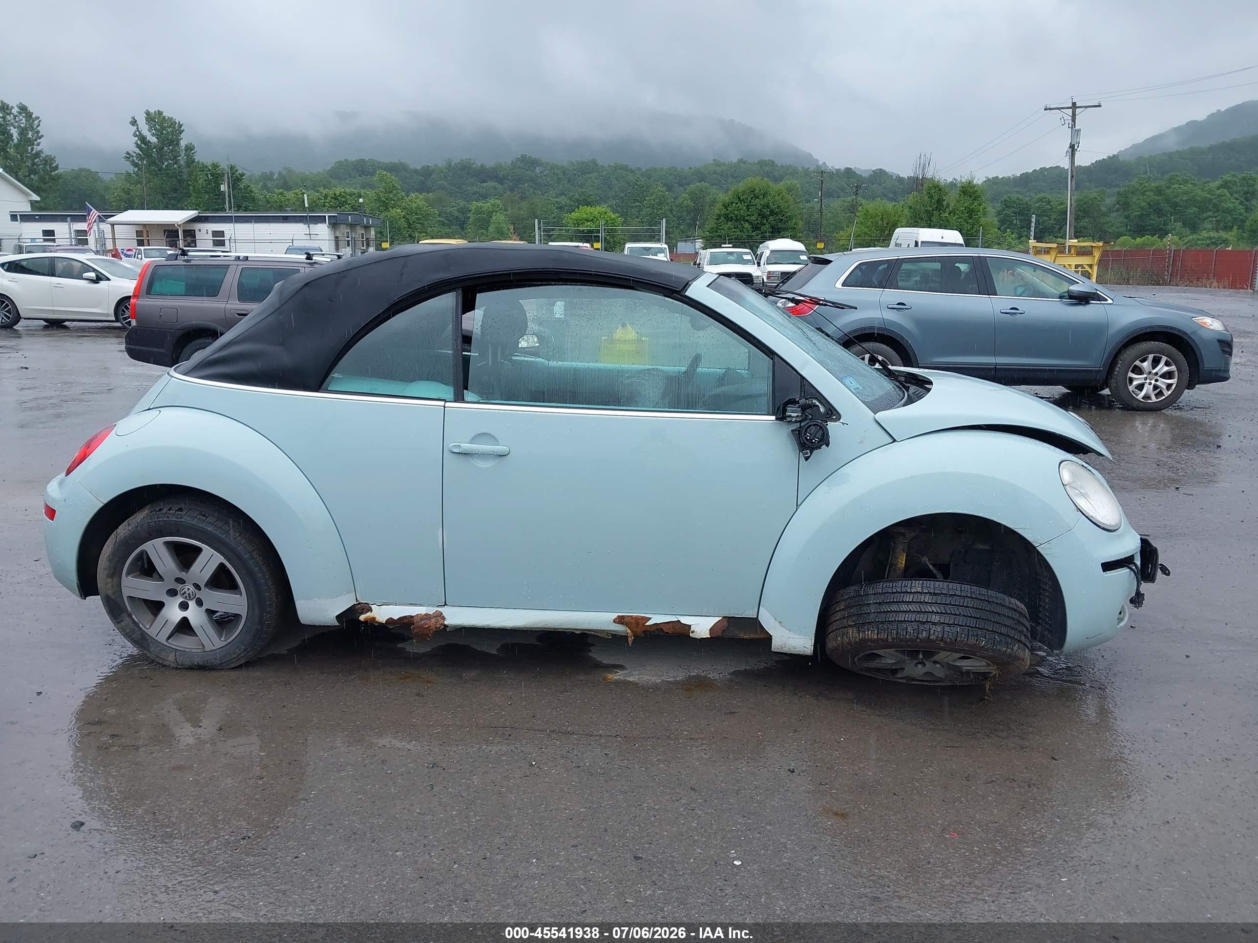 2006 Volkswagen New Beetle 2.5 Бирюзовый vin: 3VWRG31Y16M331133