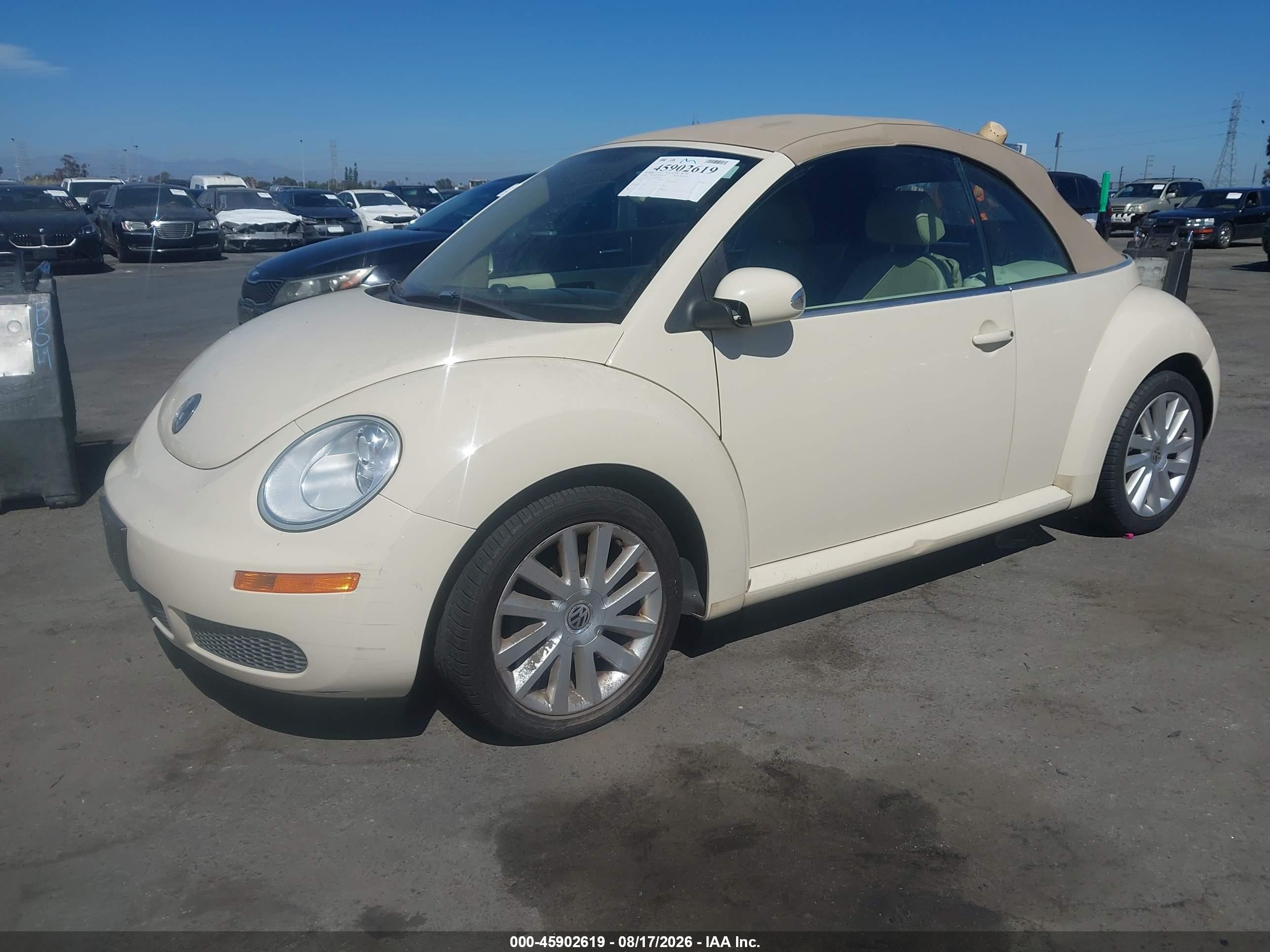 2008 Volkswagen New Beetle Se Белый vin: 3VWRG31Y18M404682