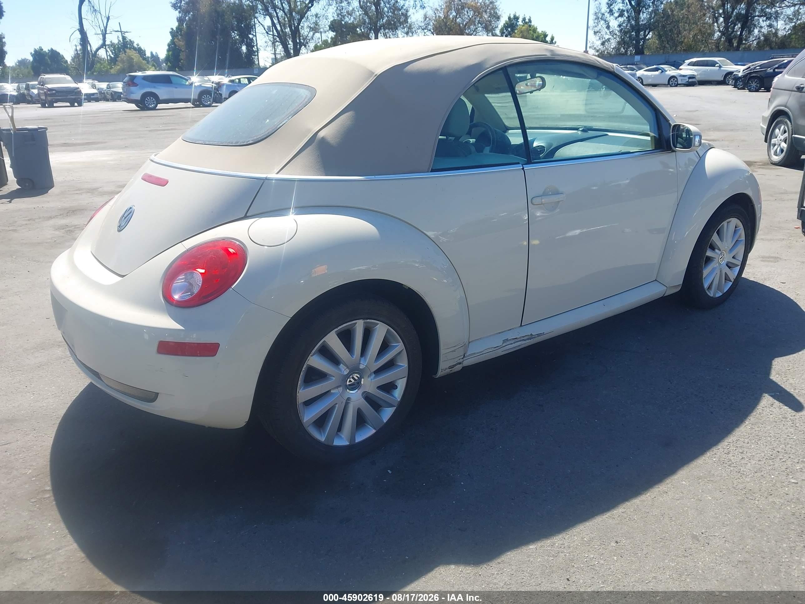 2008 Volkswagen New Beetle Se Белый vin: 3VWRG31Y18M404682