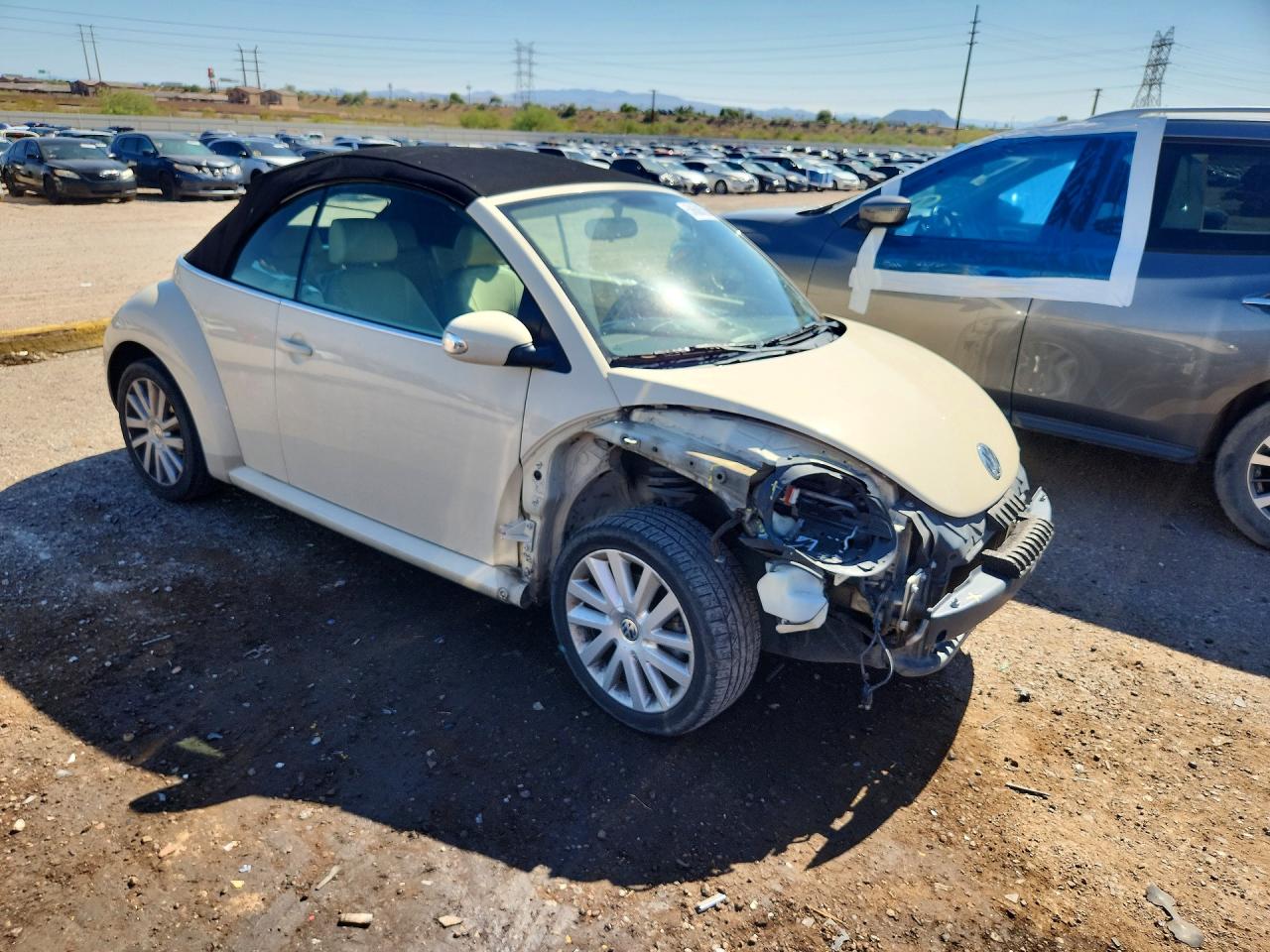 2008 Volkswagen New Beetle Convertible Se Кремовый vin: 3VWRG31Y18M417092