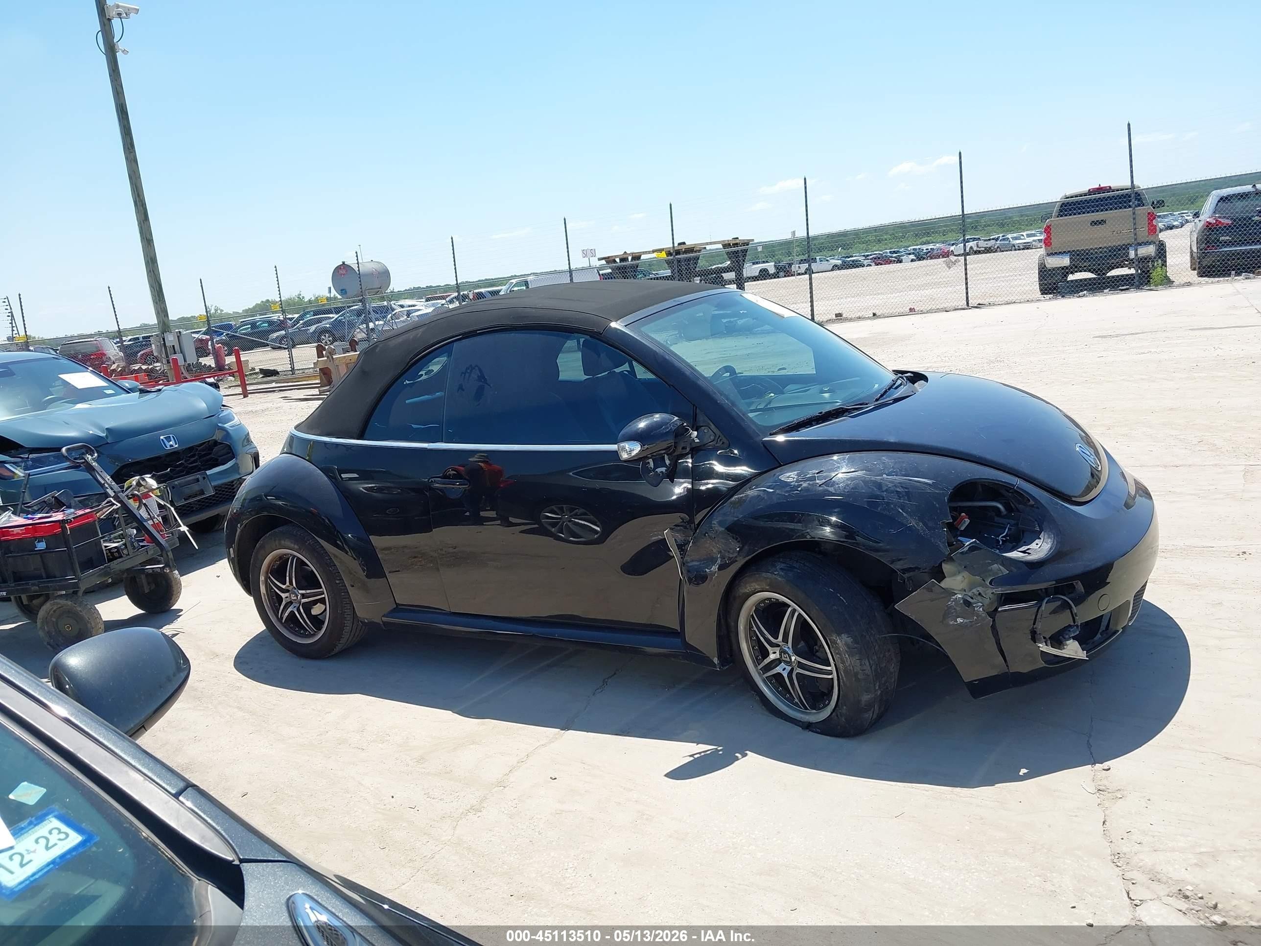 2009 Volkswagen New Beetle 2.5l Black vin: 3VWRG31Y89M401487