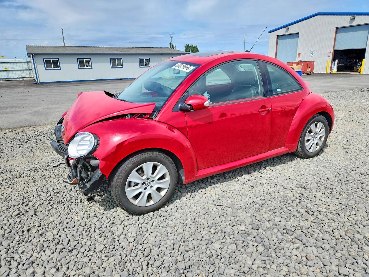 2010 Volkswagen New Beetle Red vin: 3VWRG3AG7AM013372