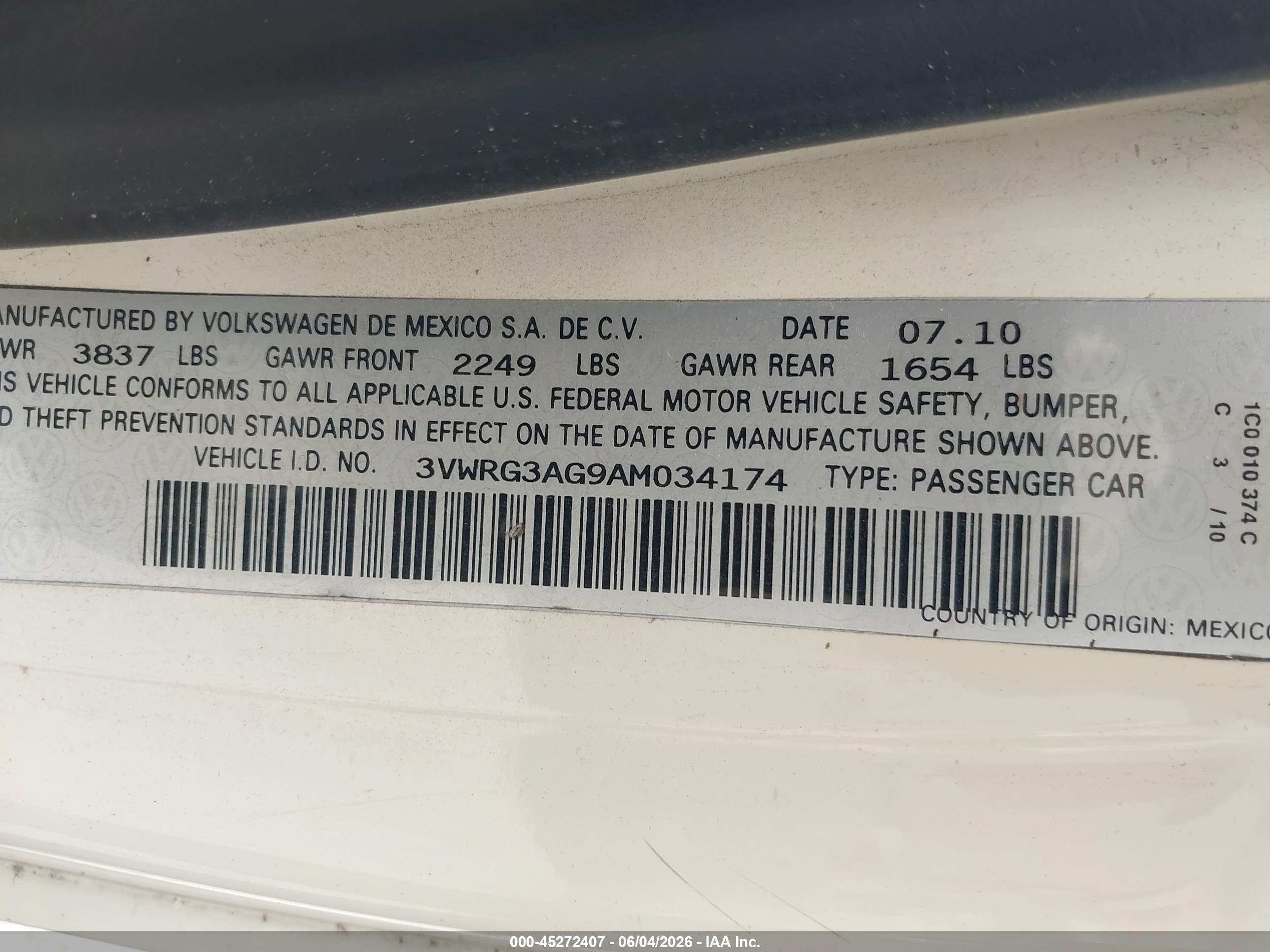 2010 Volkswagen New Beetle 2.5l Cream vin: 3VWRG3AG9AM034174