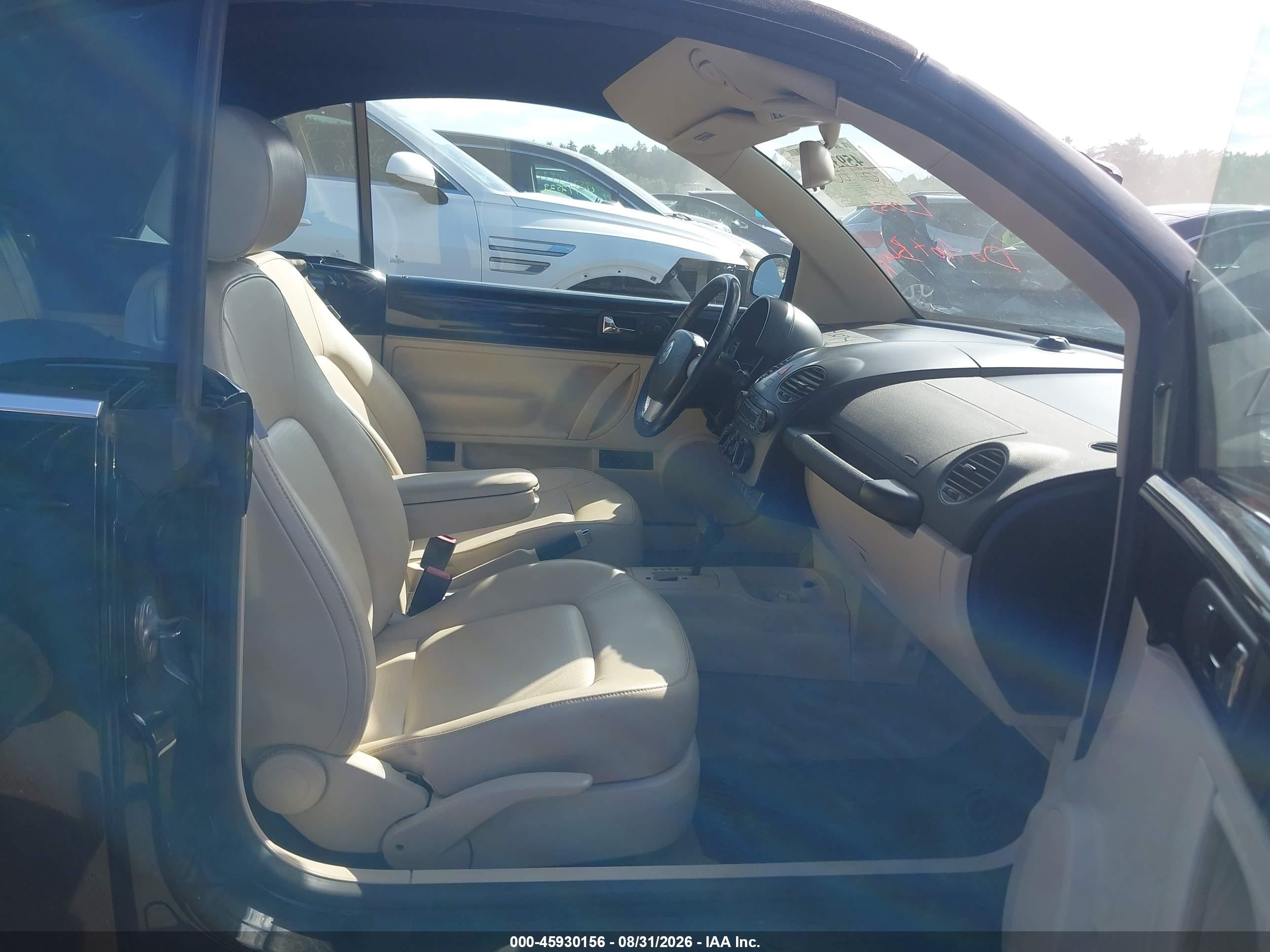2010 Volkswagen New Beetle 2.5l/2.5l Final Edition Black vin: 3VWRG3AL5AM002187