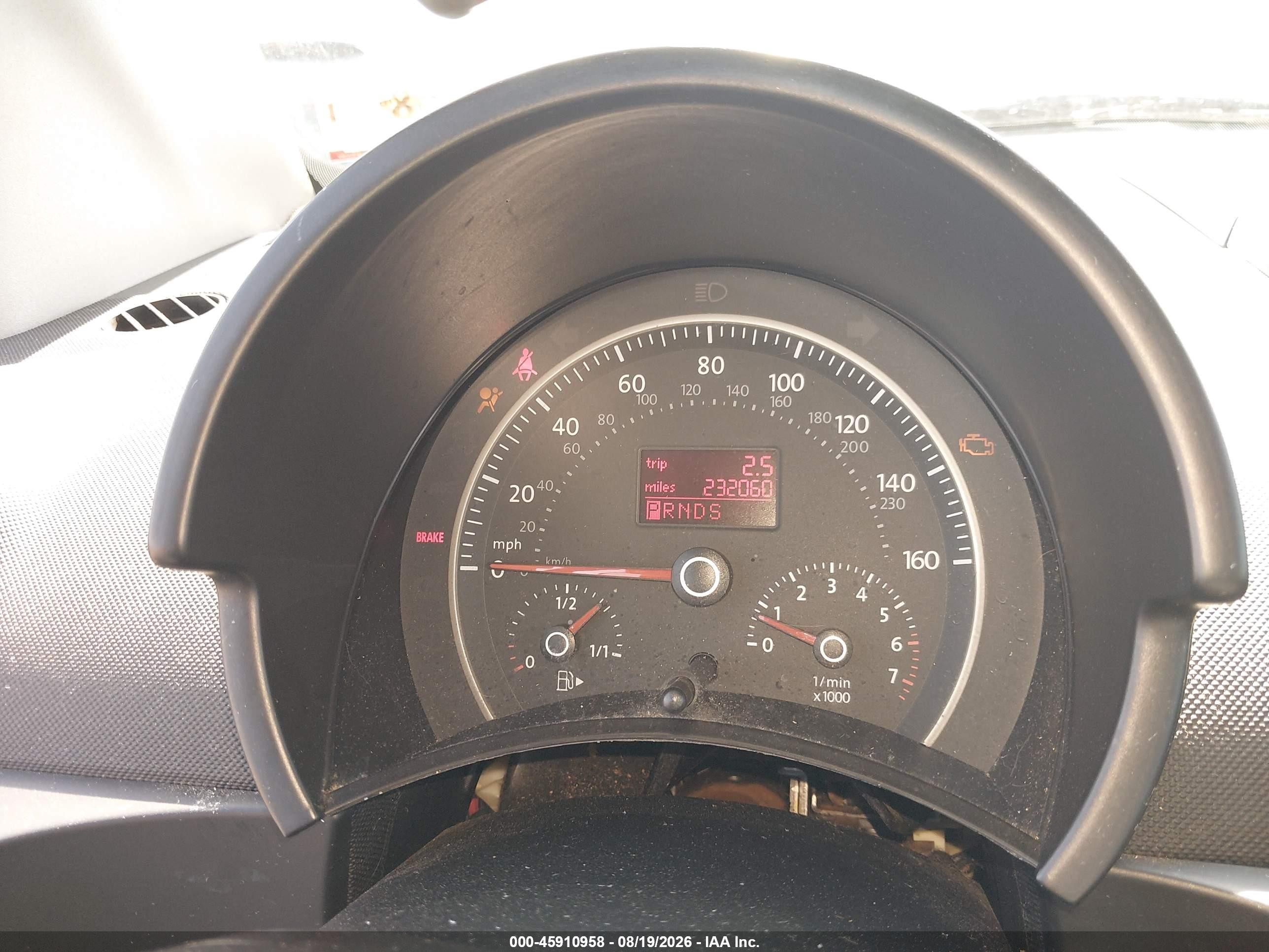 2010 Volkswagen New Beetle 2.5l Silver vin: 3VWRG3AL9AM010115