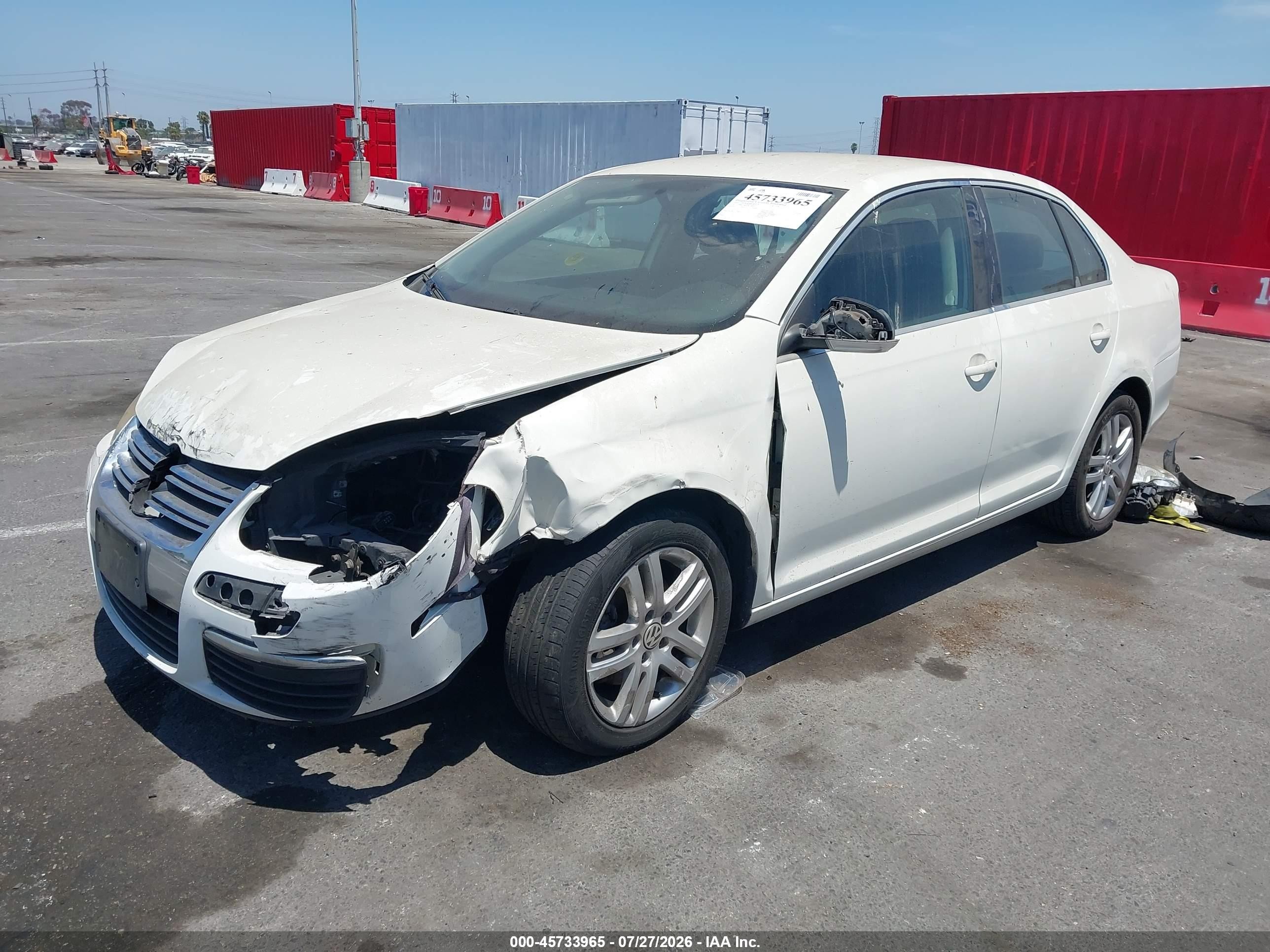 2007 Volkswagen Jetta 2.5 Белый vin: 3VWRG71K37M138440