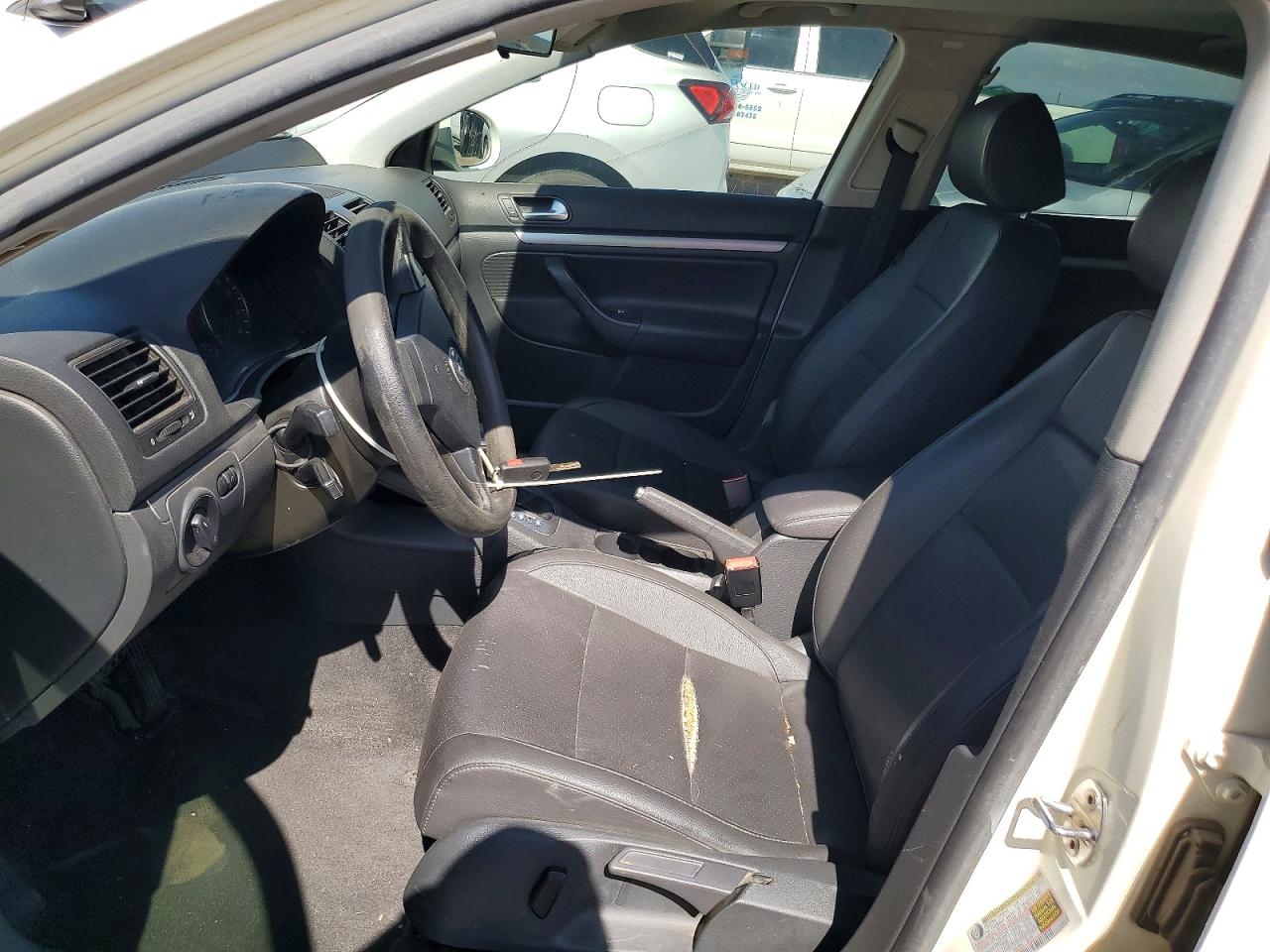 2006 Volkswagen Jetta 2.5 Белый vin: 3VWRG71K96M766890