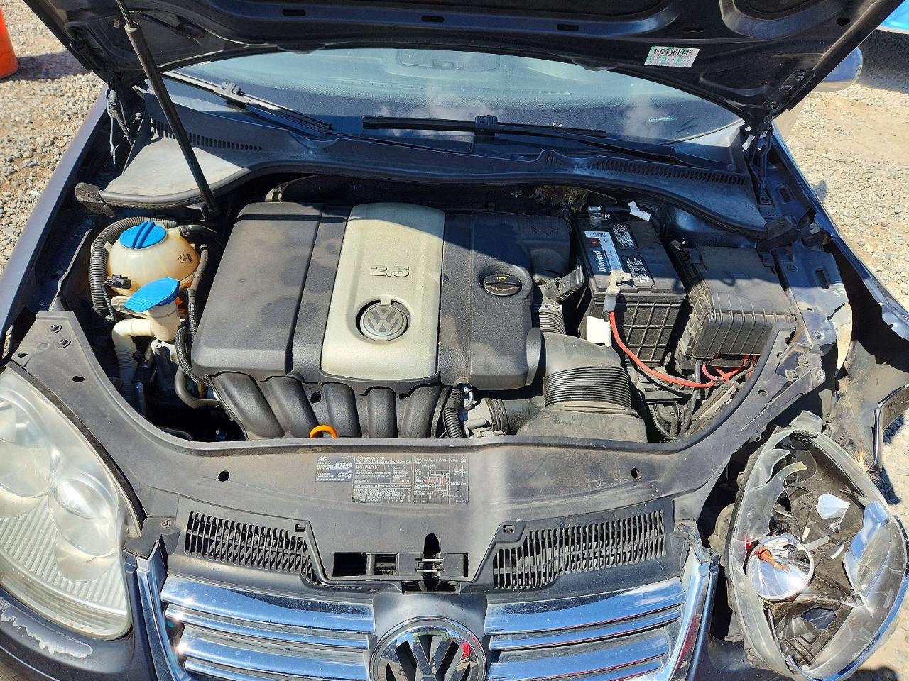 2005 Volkswagen New Jetta 2.5 Charcoal vin: 3VWRG71KX5M645767