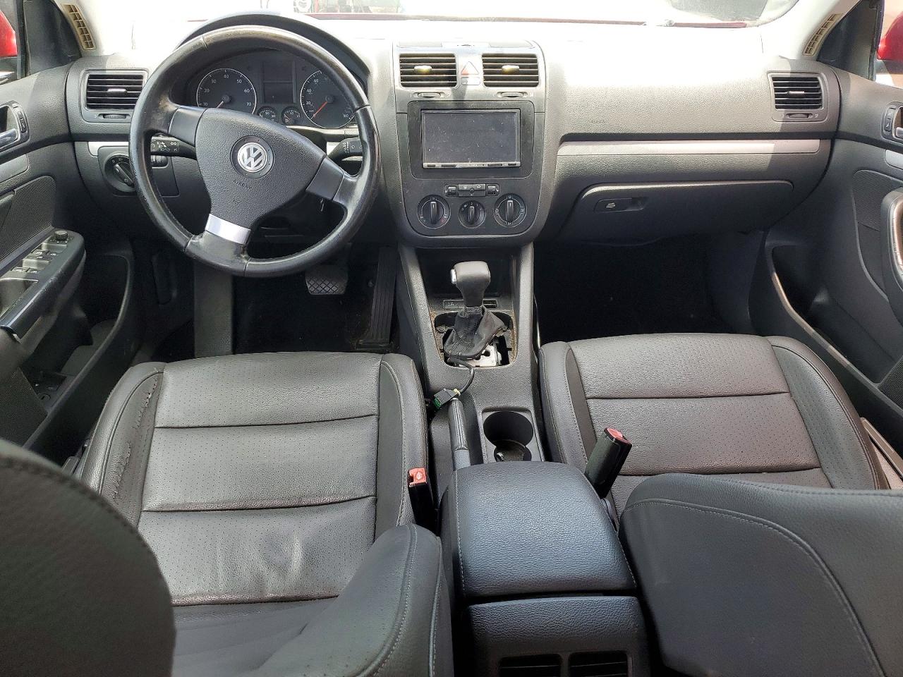 2008 Volkswagen Jetta Wolfsburg Red vin: 3VWRJ71K98M124786