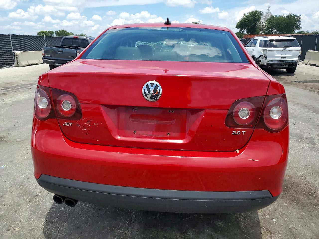 2008 Volkswagen Jetta Wolfsburg Red vin: 3VWRJ71K98M124786