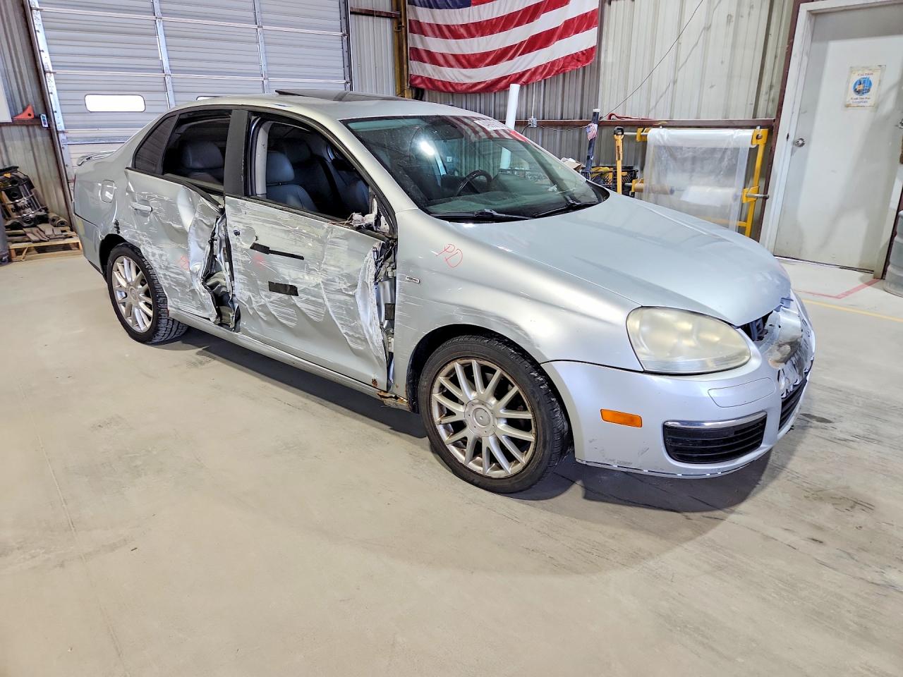 2008 Volkswagen Jetta Wolfsburg Серебряный vin: 3VWRJ71KX8M122528