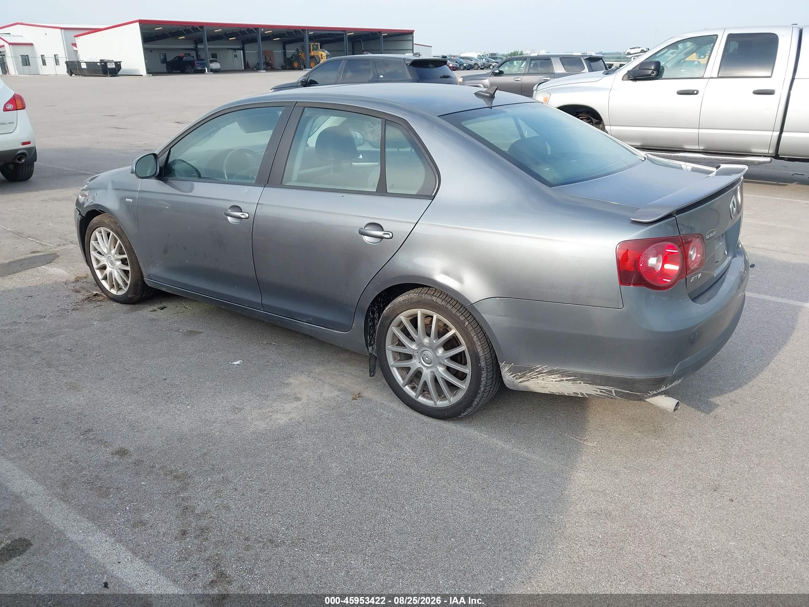2008 Volkswagen Jetta Wolfsburg Edition Gray vin: 3VWRJ71KX8M182373