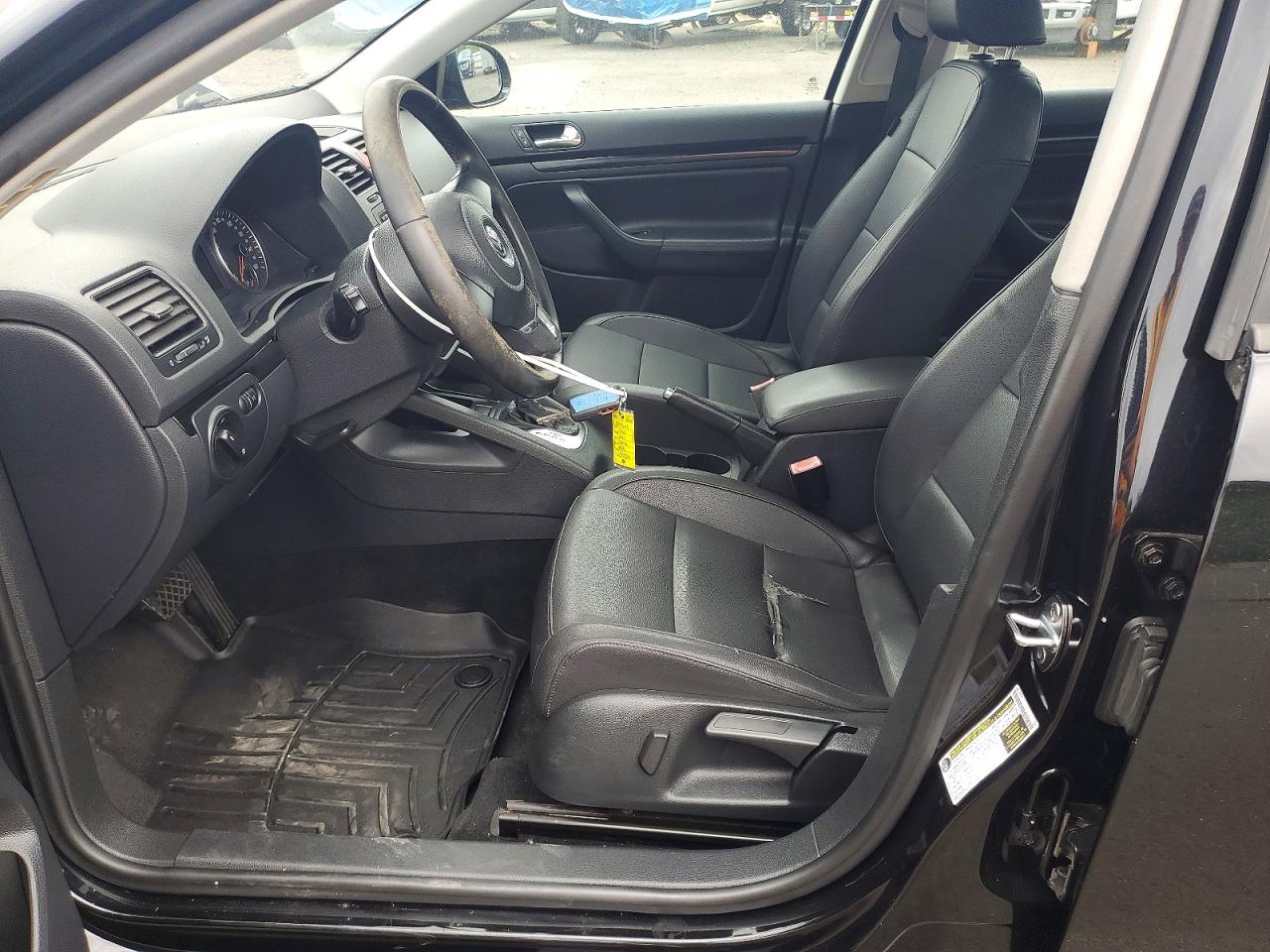 2010 Volkswagen Jetta Wolfsburg Black vin: 3VWRJ7AJ4AM019473