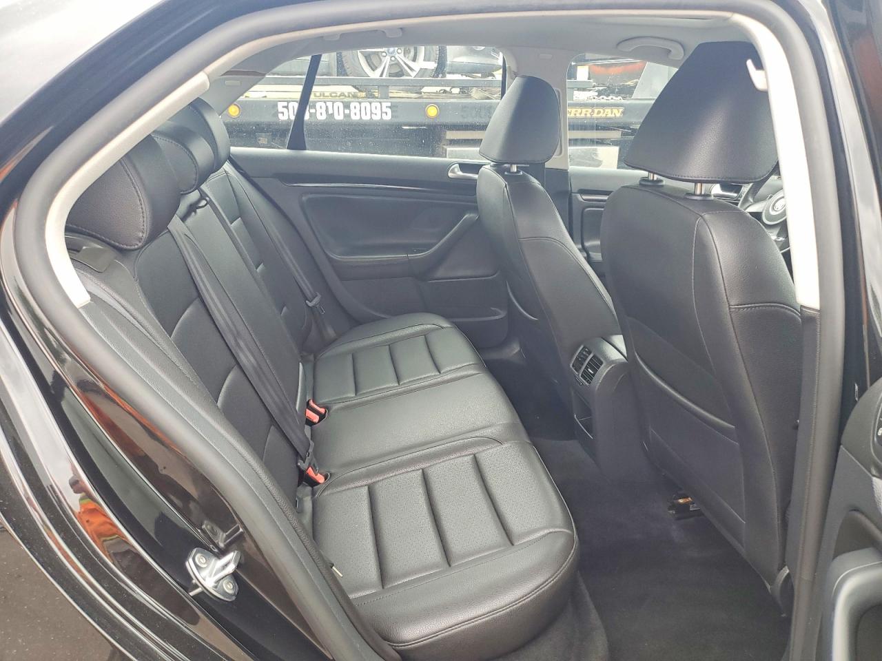 2010 Volkswagen Jetta Wolfsburg Black vin: 3VWRJ7AJ4AM019473