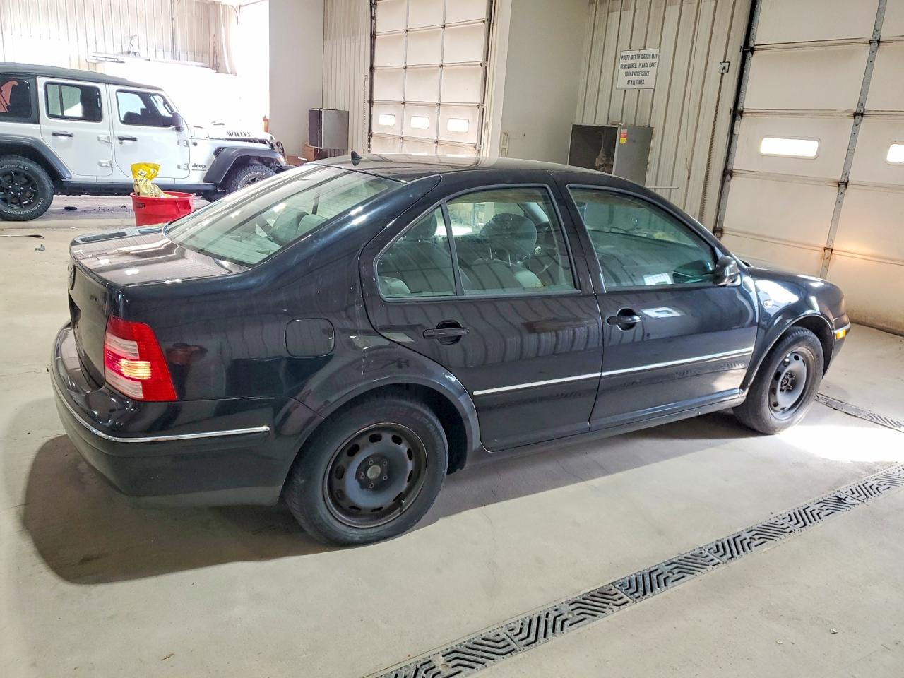 2004 Volkswagen Jetta Gl Black vin: 3VWRK69M14M051999